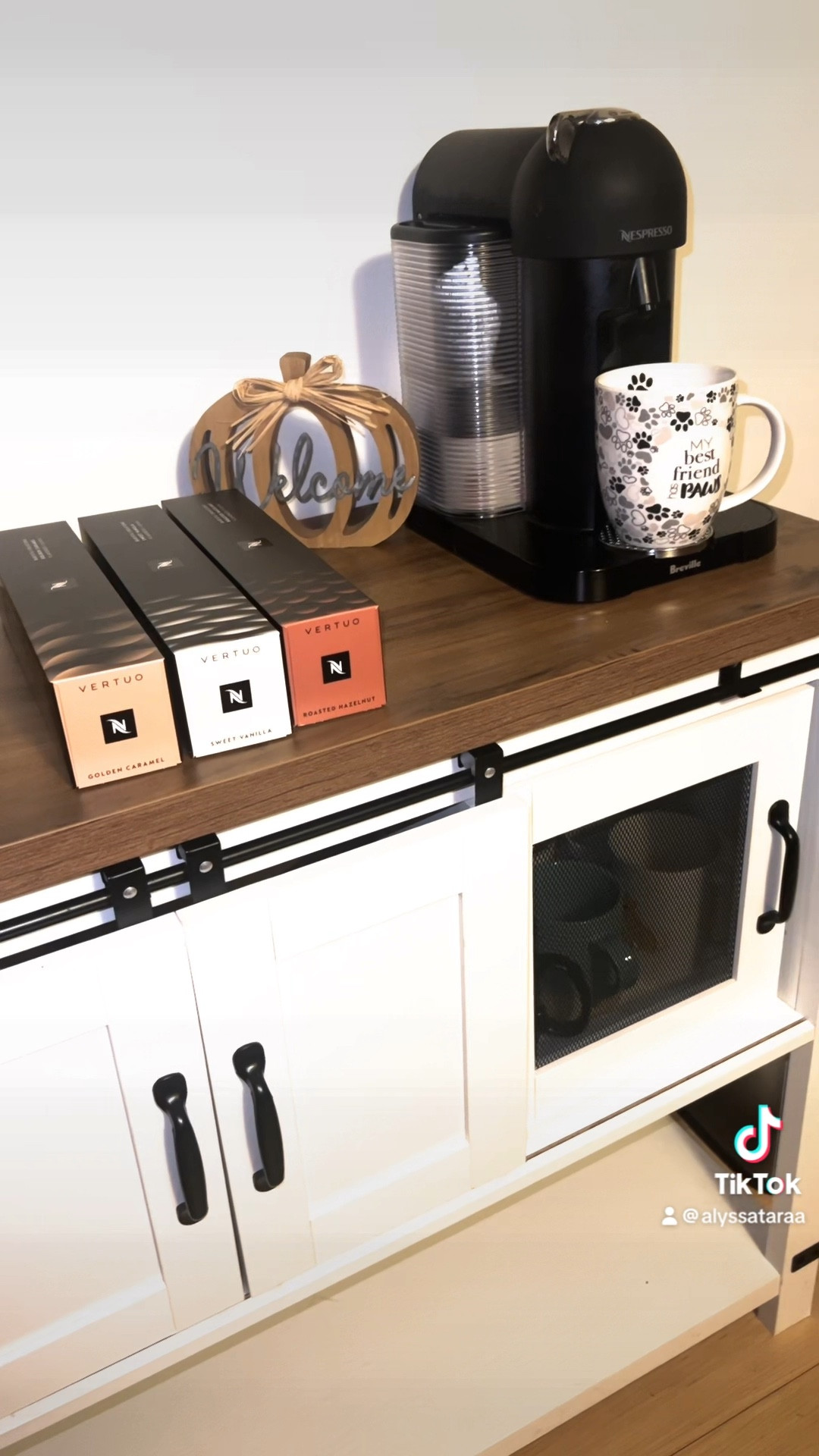 The BEST nespresso vertua flavors & my beautiful coffee bar 🫶

Nespresso pods
Nespresso Vertua
Coffee bar 
Farmhouse kitchen 
Coffee lover 

#LTKHoliday #LTKGiftGuide #LTKHome