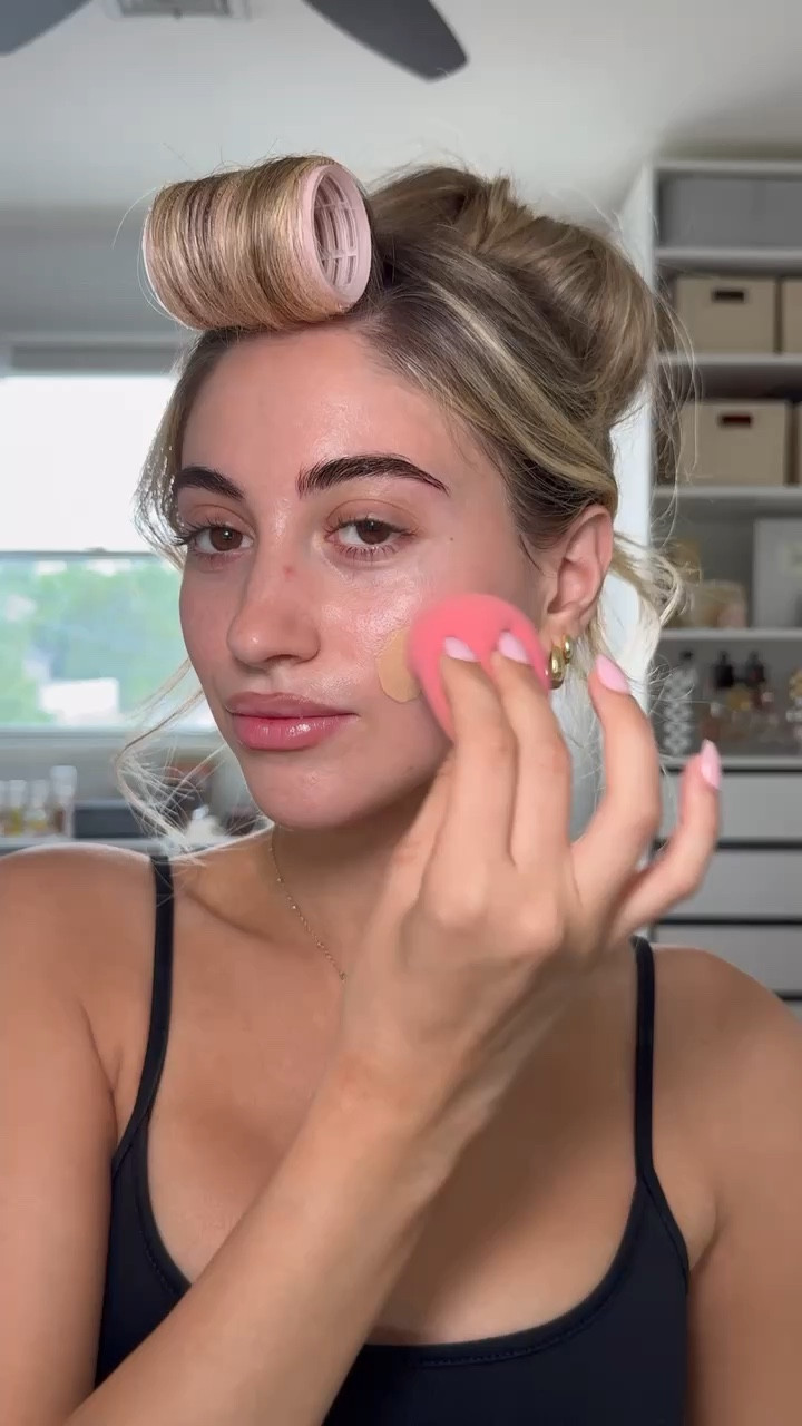 grwm 🖤

#LTKBeauty #LTKStyleTip #LTKVideo