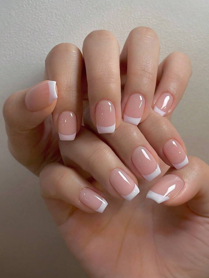 Instantly Upgrade Your Look With 24pcs Short Square Press-on nails White French False Nail 1 piec... | SHEIN
