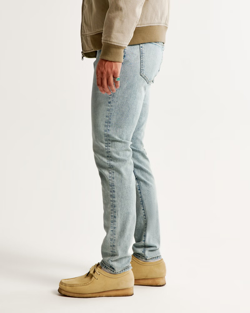 light wash | Abercrombie & Fitch (US)