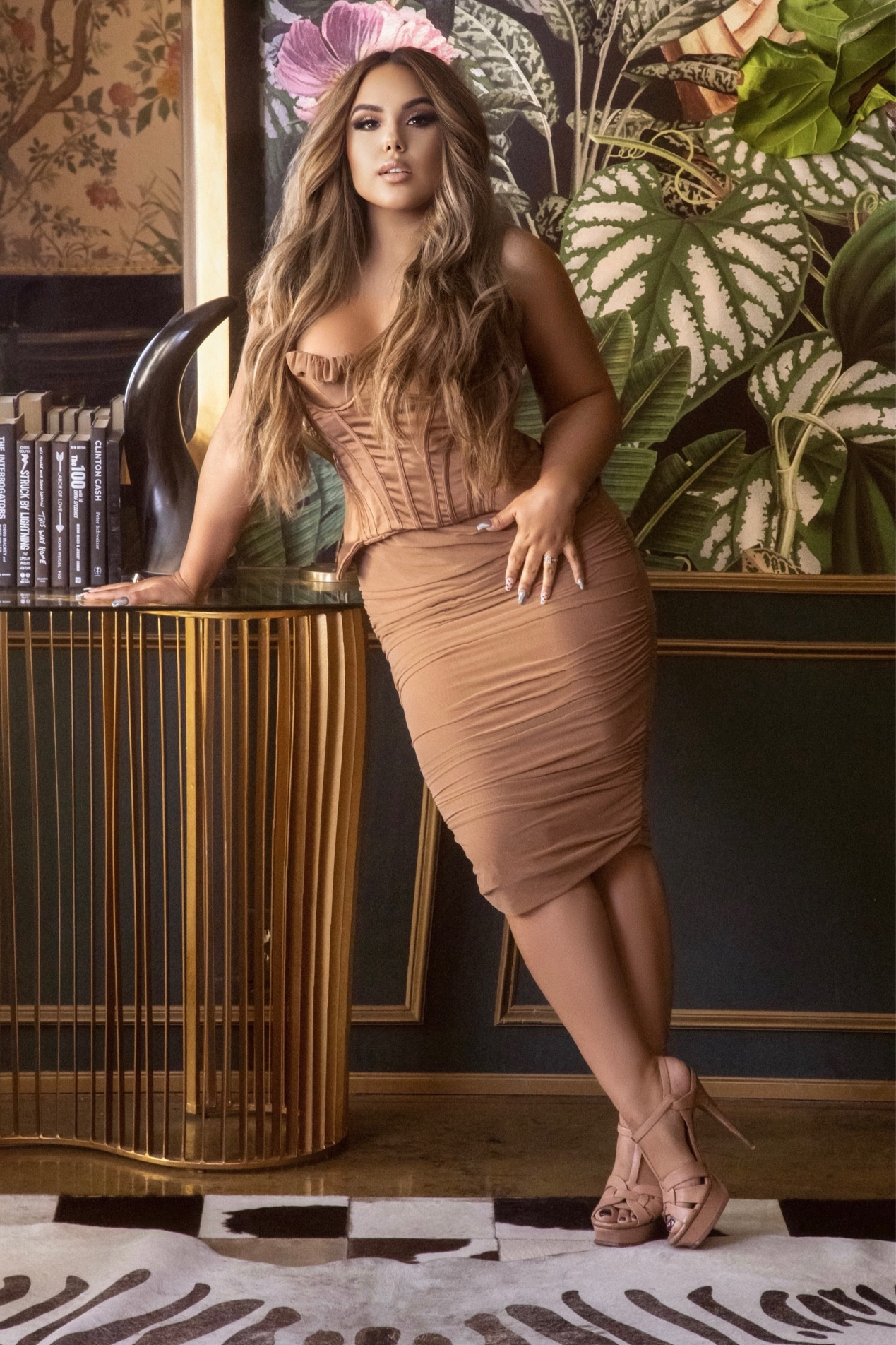 This set is fantastic and is def a fan fave 🤎. This milk chocolate brown satin boned corset can be worn with a pencil skirt, mini skirt or off white trousers with a blazer. 

#LTKSeasonal #LTKworkwear #LTKstyletip
