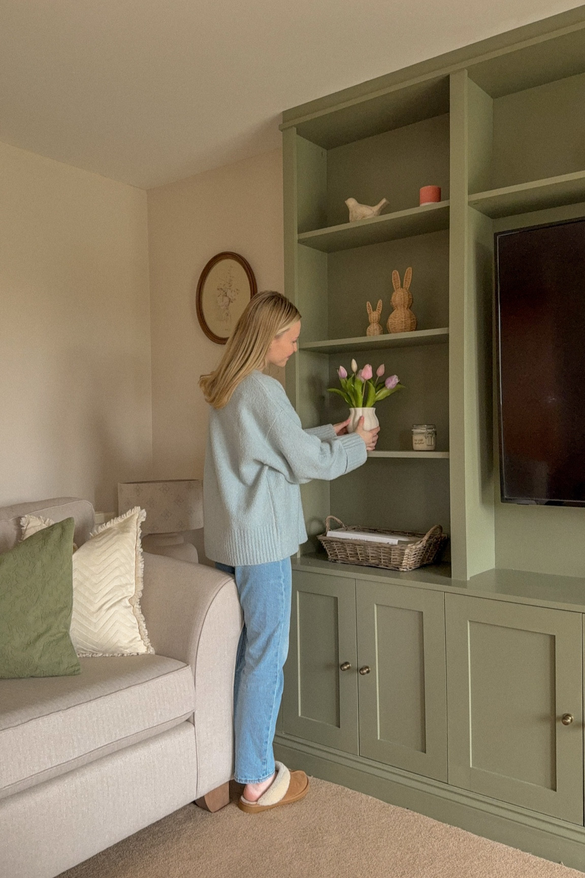 style my media wall for spring 
Jumper is XS