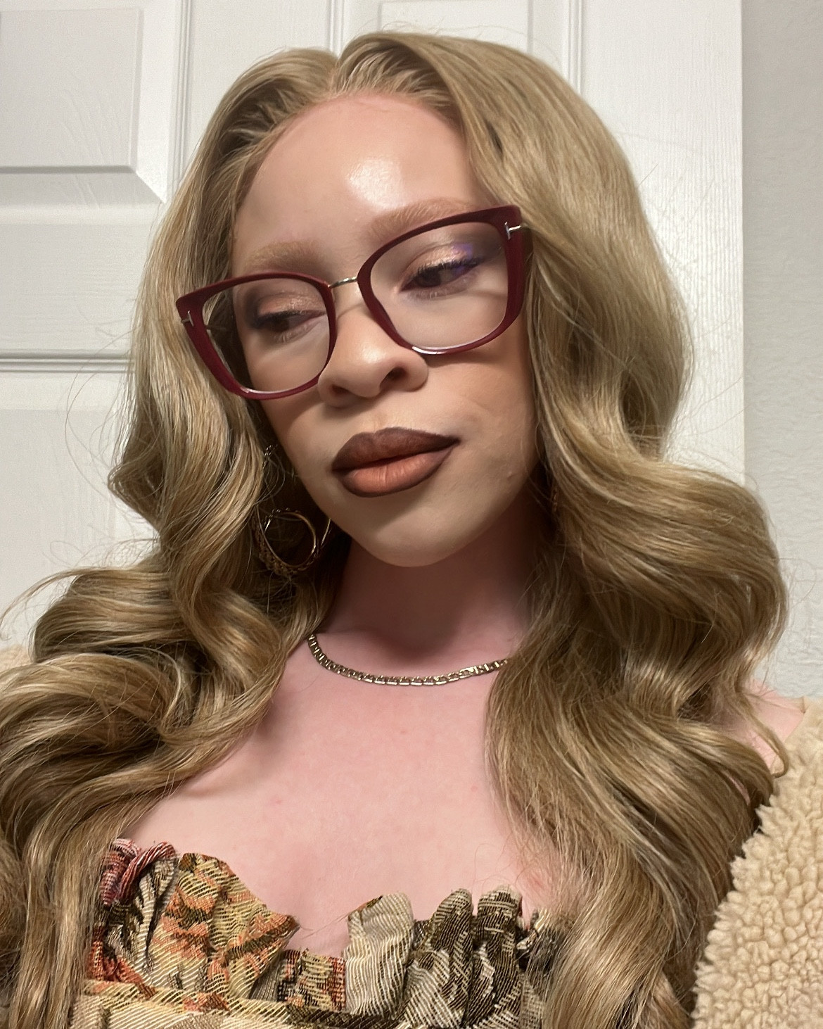 A simple glam makeup look with my current favorite lip combo using Sephora collection and HUDA!🤩

#LTKBeauty