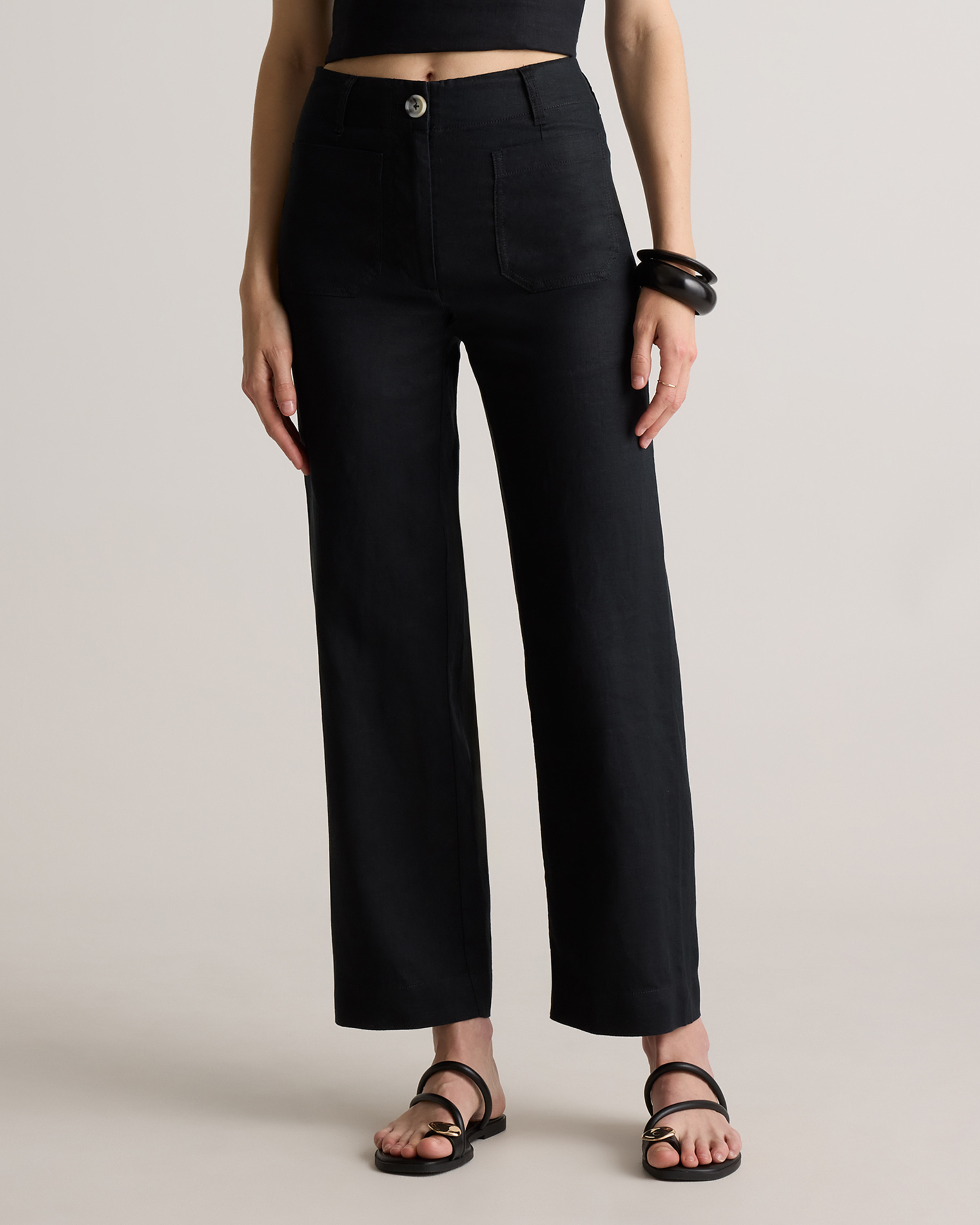 Quince | Women's 100% European Linen Patch Pocket Wide Leg Pants in Black, Size 8 | Quince