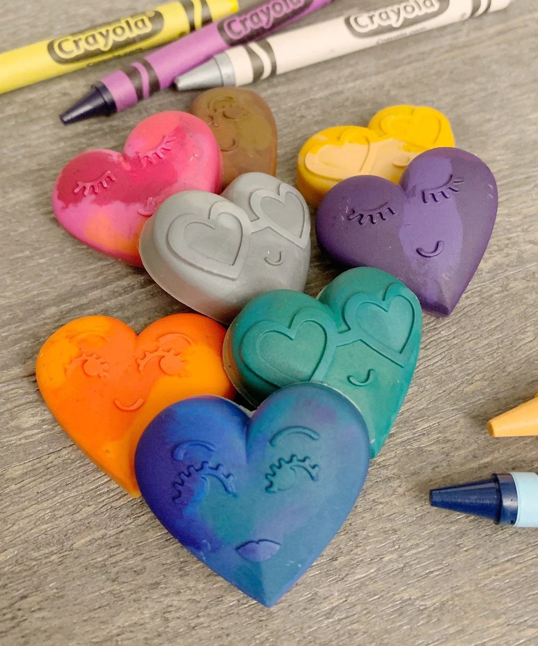 Set of 8 Heart Crayons, Kids Gifts, Crayons, Valentines Day Gift for Kids, Kids Party Favors, Cus... | Etsy (US)