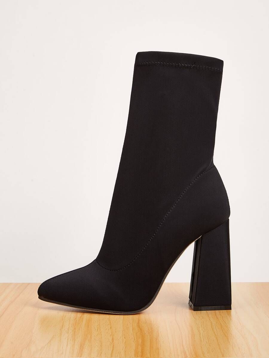 Point Toe Chunky Heeled Chelsea Boots | SHEIN