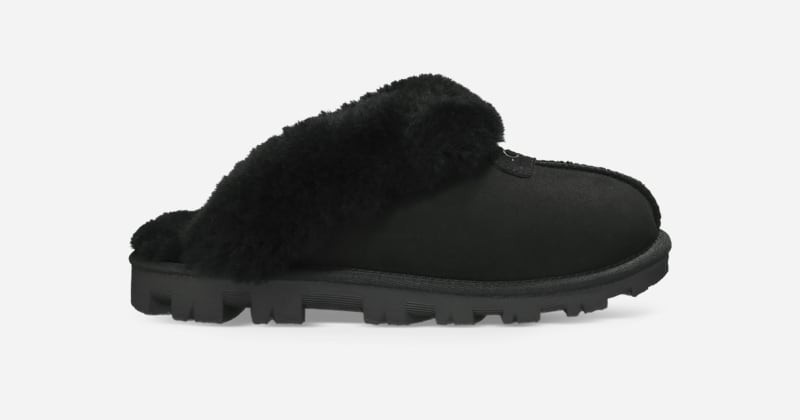 UGG® Women's Coquette Durable Sheepskin Slipper in Black/, Size 8 | UGG (US)
