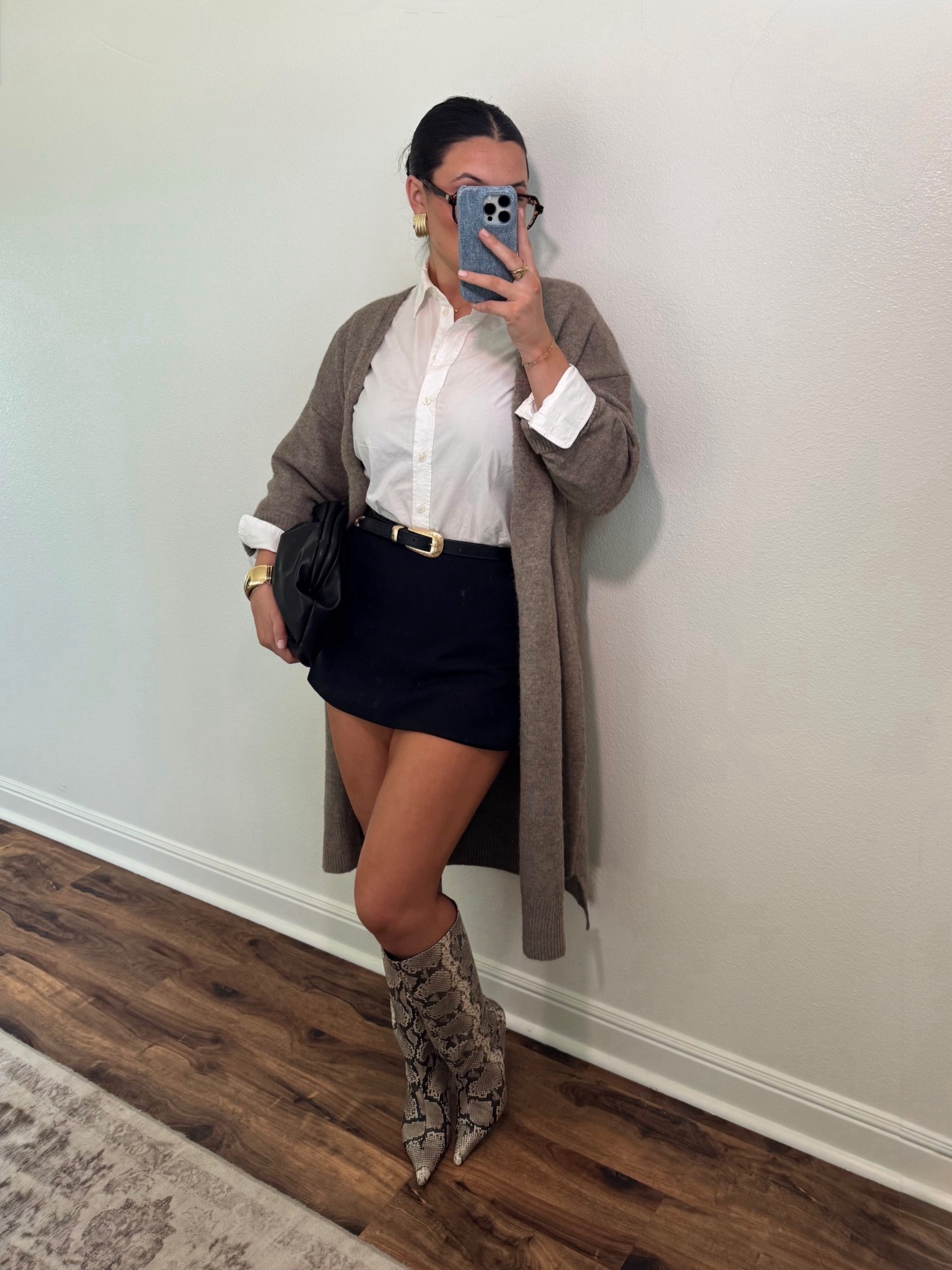 Cozy and chic fall look! Cardigan is from Hubbard House  

#LTKSeasonal #LTKShoeCrush #LTKFindsUnder100