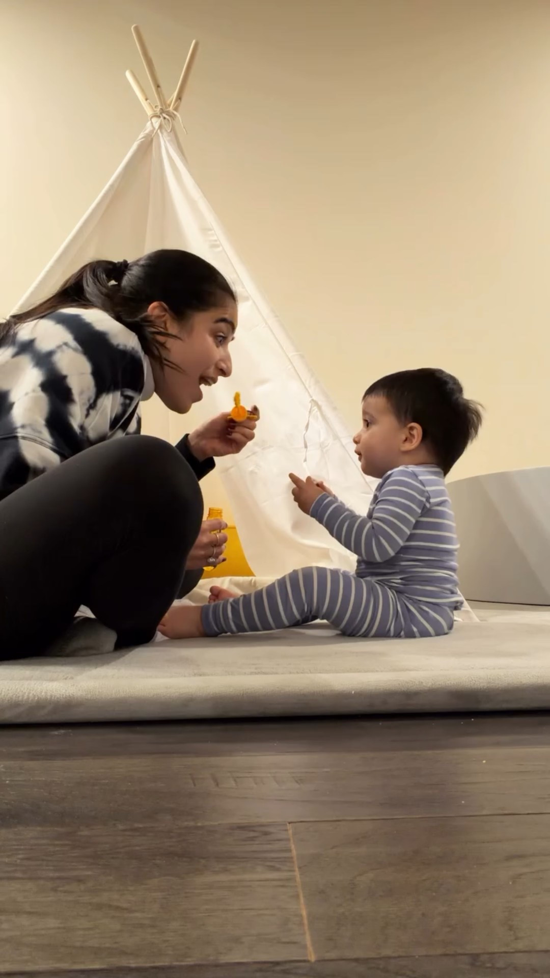 MY WHOLE HEART 🫧

#momlife #boymom #toddler #bubbles

#LTKKids #LTKActive #LTKSaleAlert