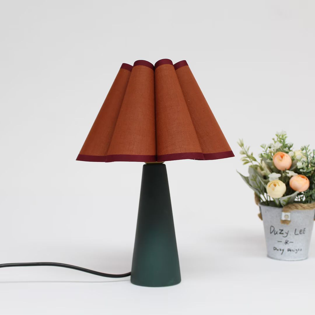 Duzy Handmade High Quality Brown Sorrel Fabric Pleated Decoration Creative Table Lamp, 110-240v/5... | Etsy (US)