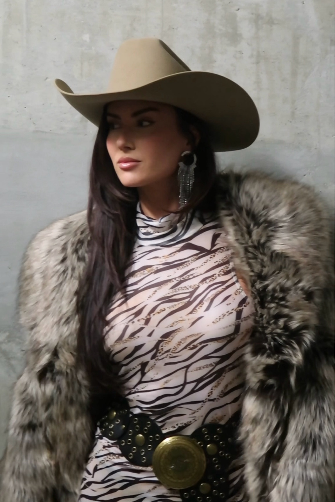 The perfect winter dress, throw on a fur and you’re ready to go! 

#LTKHoliday #LTKGiftGuide #LTKSeasonal