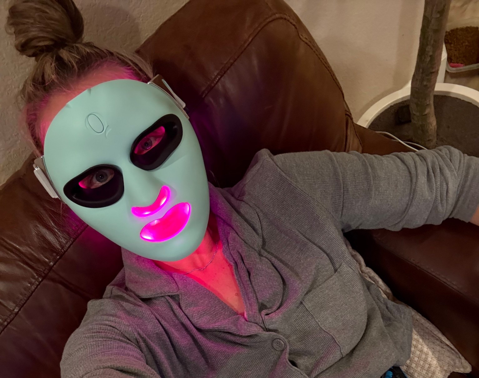 The highly recommended infrared mask. It has red and blue light and is highly recommended by estheticians  

#LTKselfcare #LTKGiftGuide #LTKmomlife