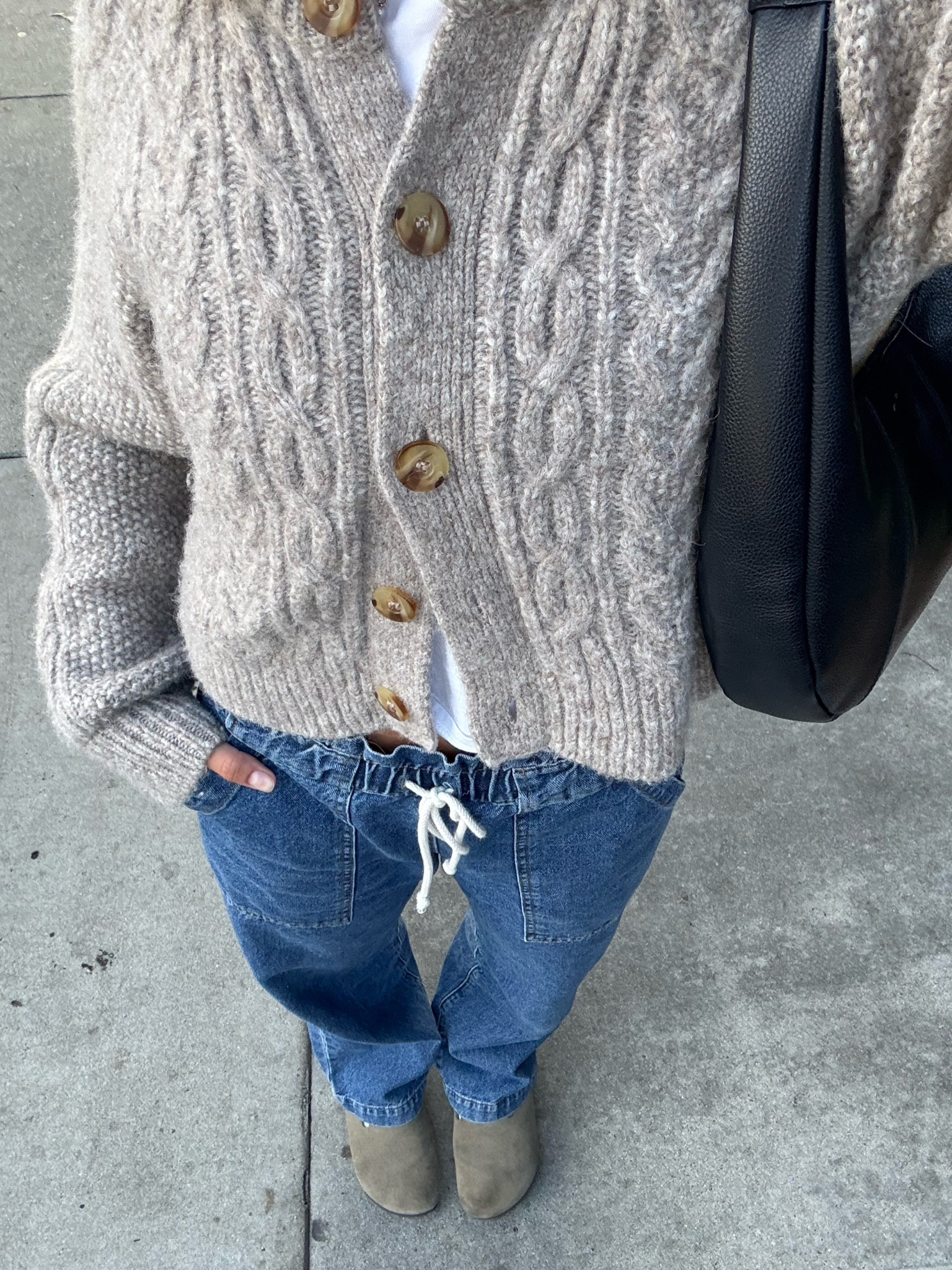 Winter outfit, winter style, cardigan, sweater, white tee, tie pants, dark wash denim, denim, birkenstocks, boston birkenstocks

#LTKSeasonal #LTKStyleTip