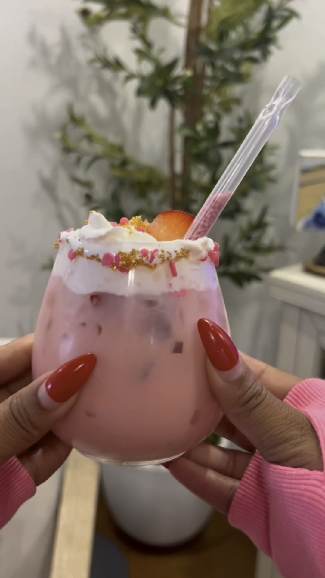 Valentine Pink Drink 💓

#LTKWatchNow #LTKSeasonal #LTKStyleTip