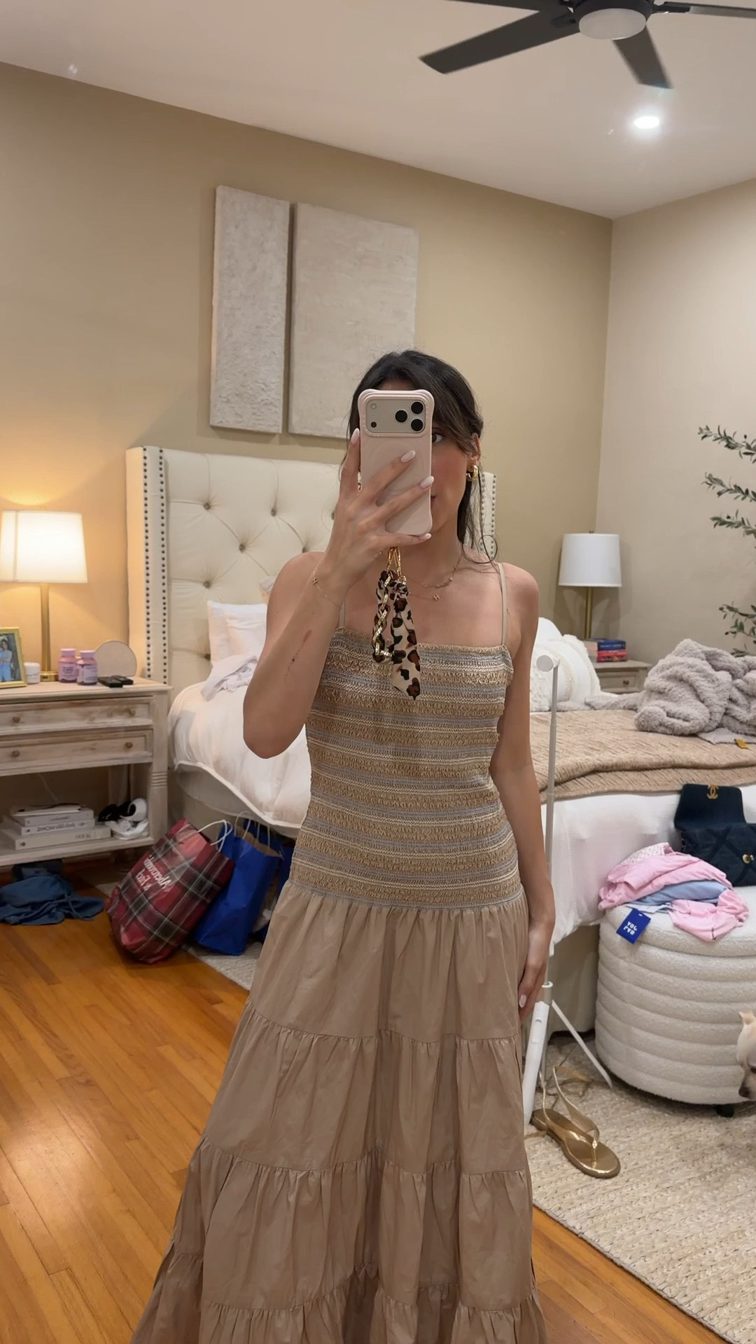 Wearing a size small! Love it so much 