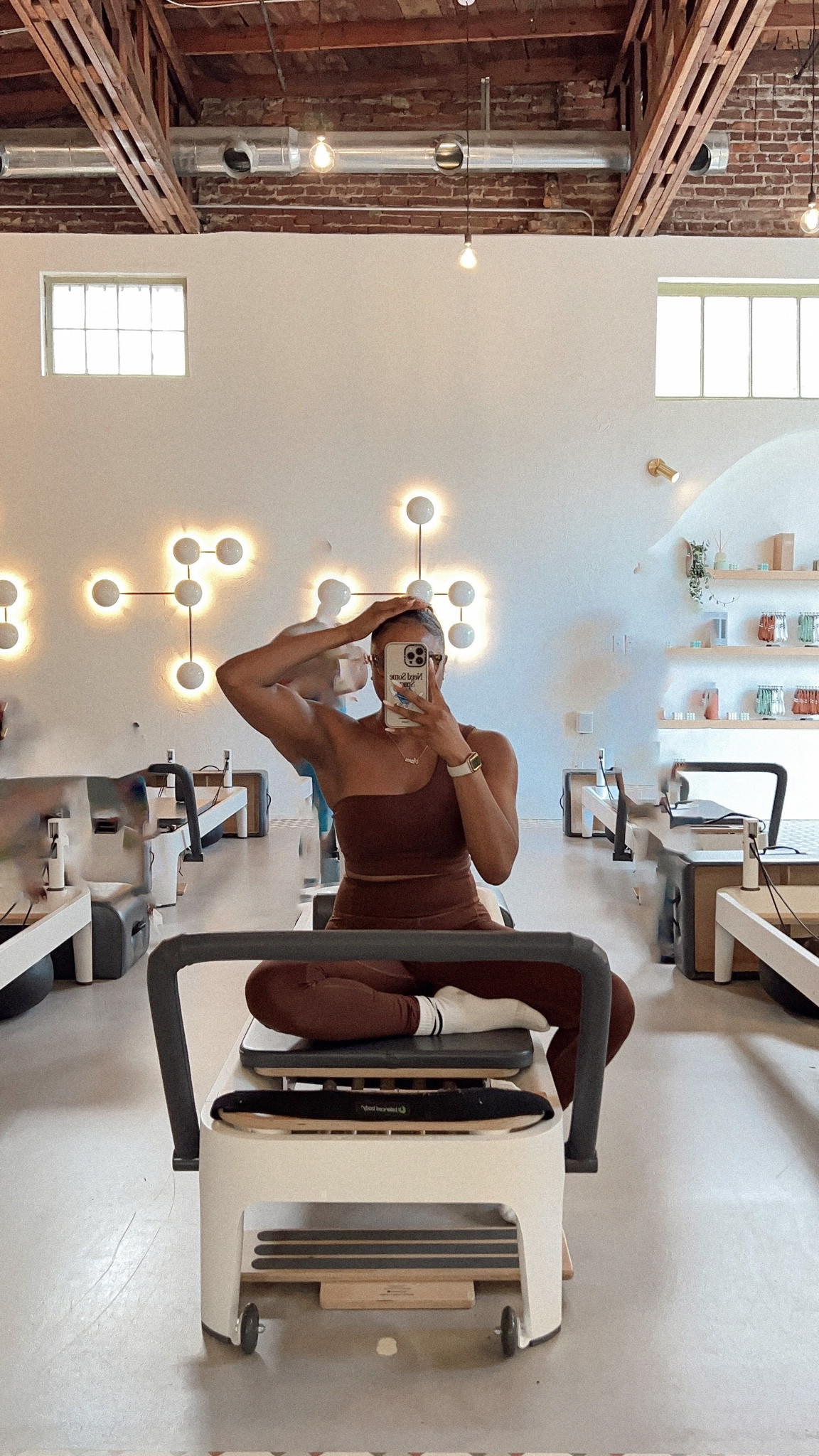 love my earth color girlfriend collective set that i wore to pilates this morning 🐻🤎

use code: GFC25AMANI for $25 off your first order on their website. 



#LTKstyletip #LTKfitness