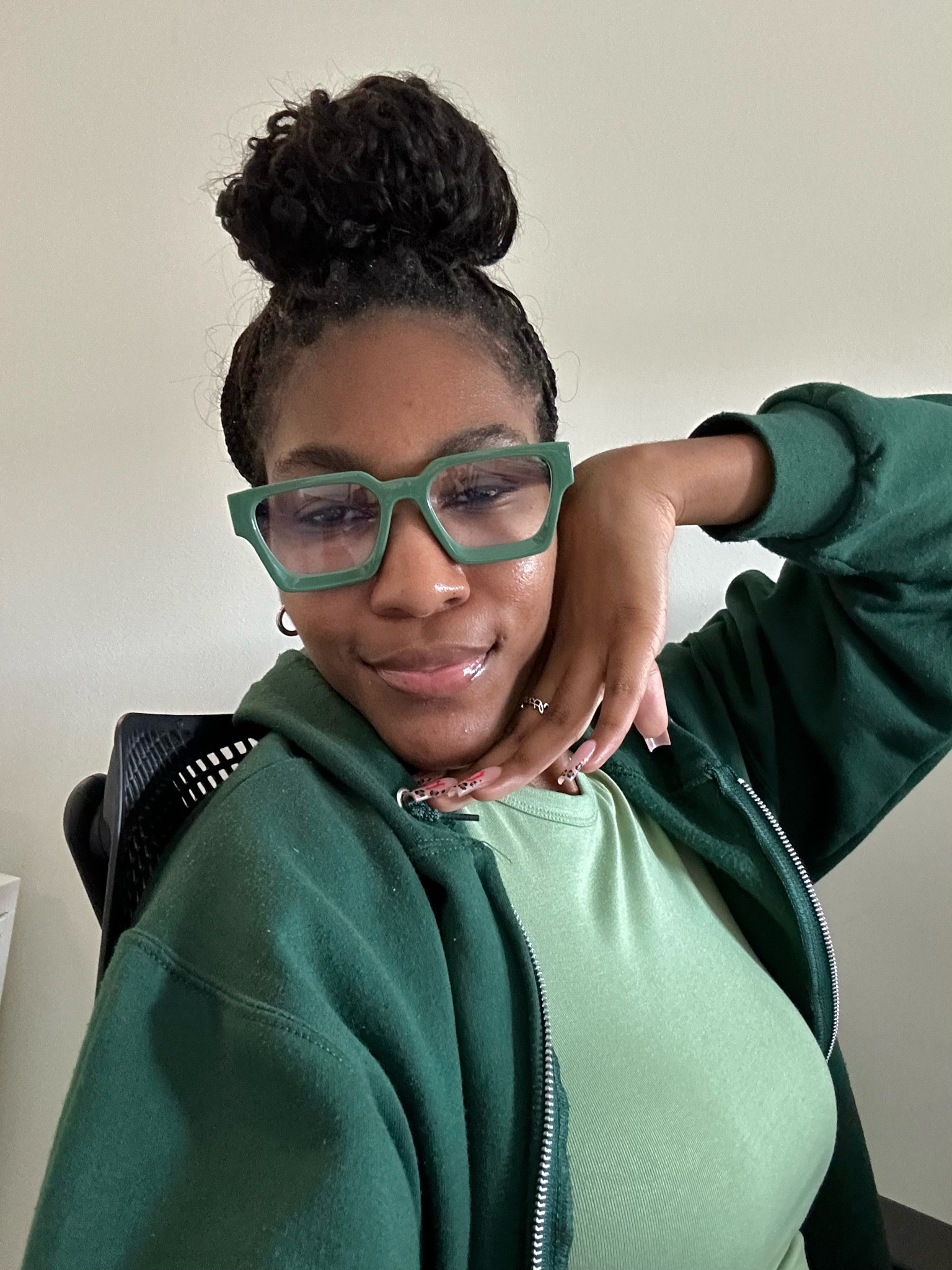 this is your sign to make wearing your blue light glasses fun 🤓 LOVE these for adding some statement to a basic fit! 

#LTKFindsUnder50 #LTKWorkwear #LTKStyleTip