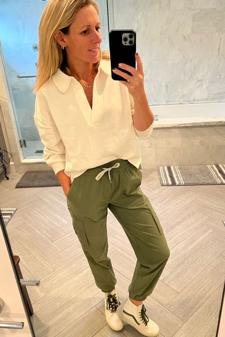 Obsessed with the collared sweatshirt, this one is a great dupe of the vuori one!  Those cargo joggers are my go to pants currently!

#falloutfits #joggers #fallpants #fallstyle #sweatshirt #casualoutfit

#LTKstyletip #LTKfindsunder50 #LTKSeasonal