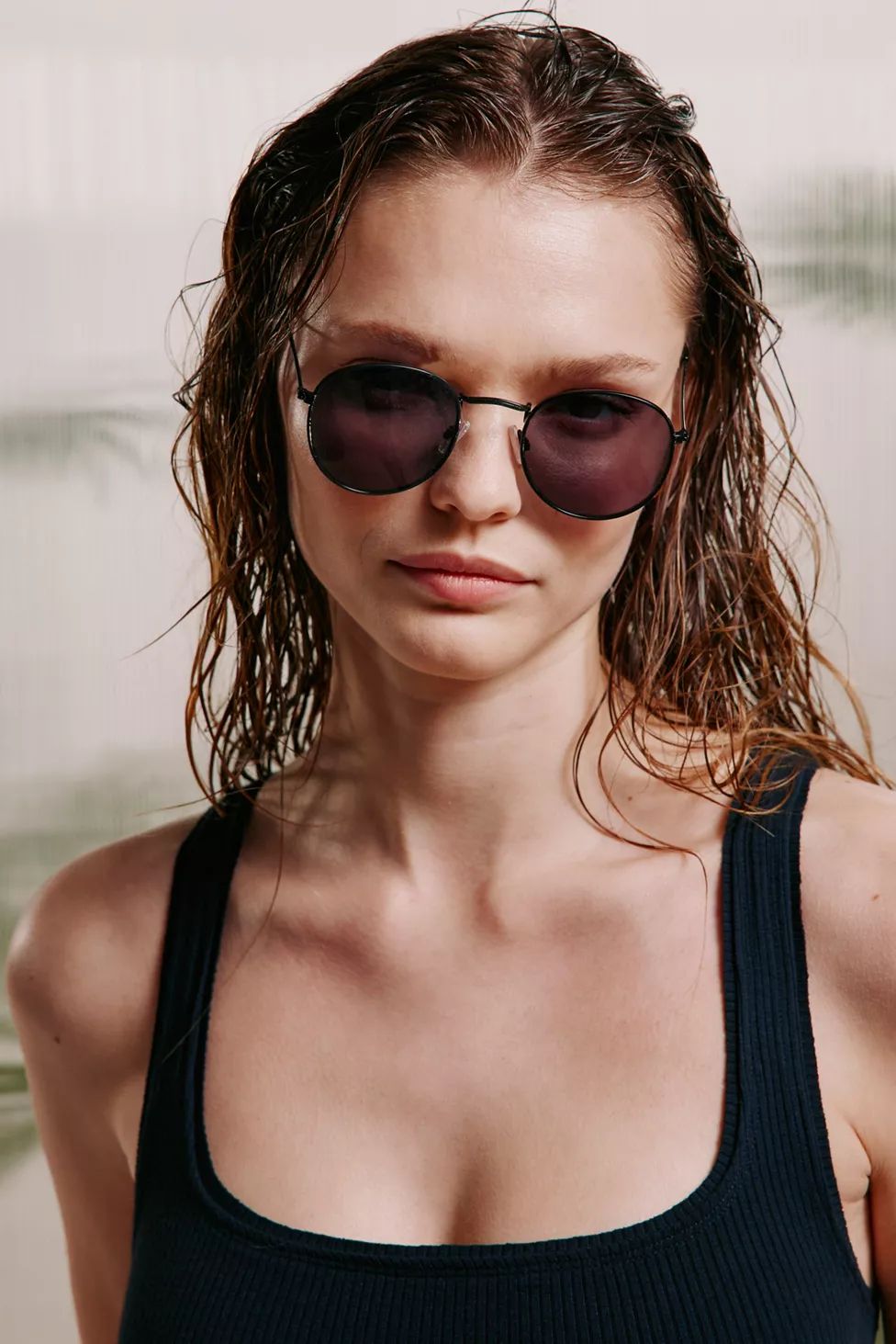 Billie Metal Round Sunglasses | Urban Outfitters (US and RoW)