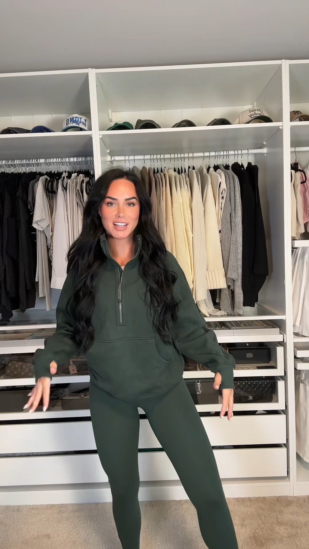 Size xs/a top
Size 4 leggings 

#LTKVideo #LTKShoeCrush #LTKActive