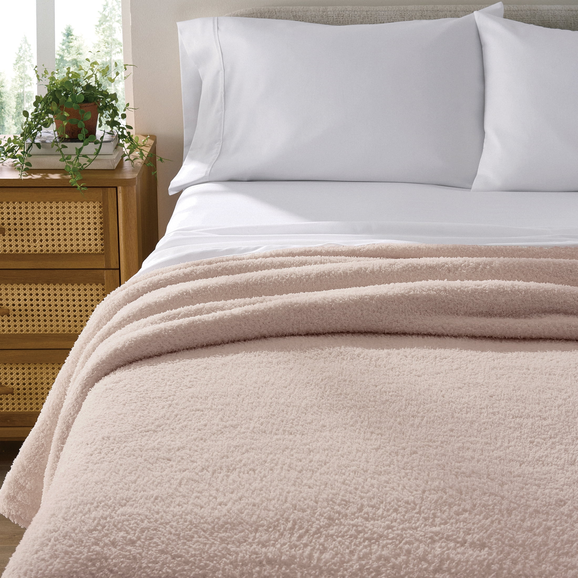 Better Homes & Gardens Cozy Knit Blanket, Pink Blush, Full/Queen | Walmart (US)