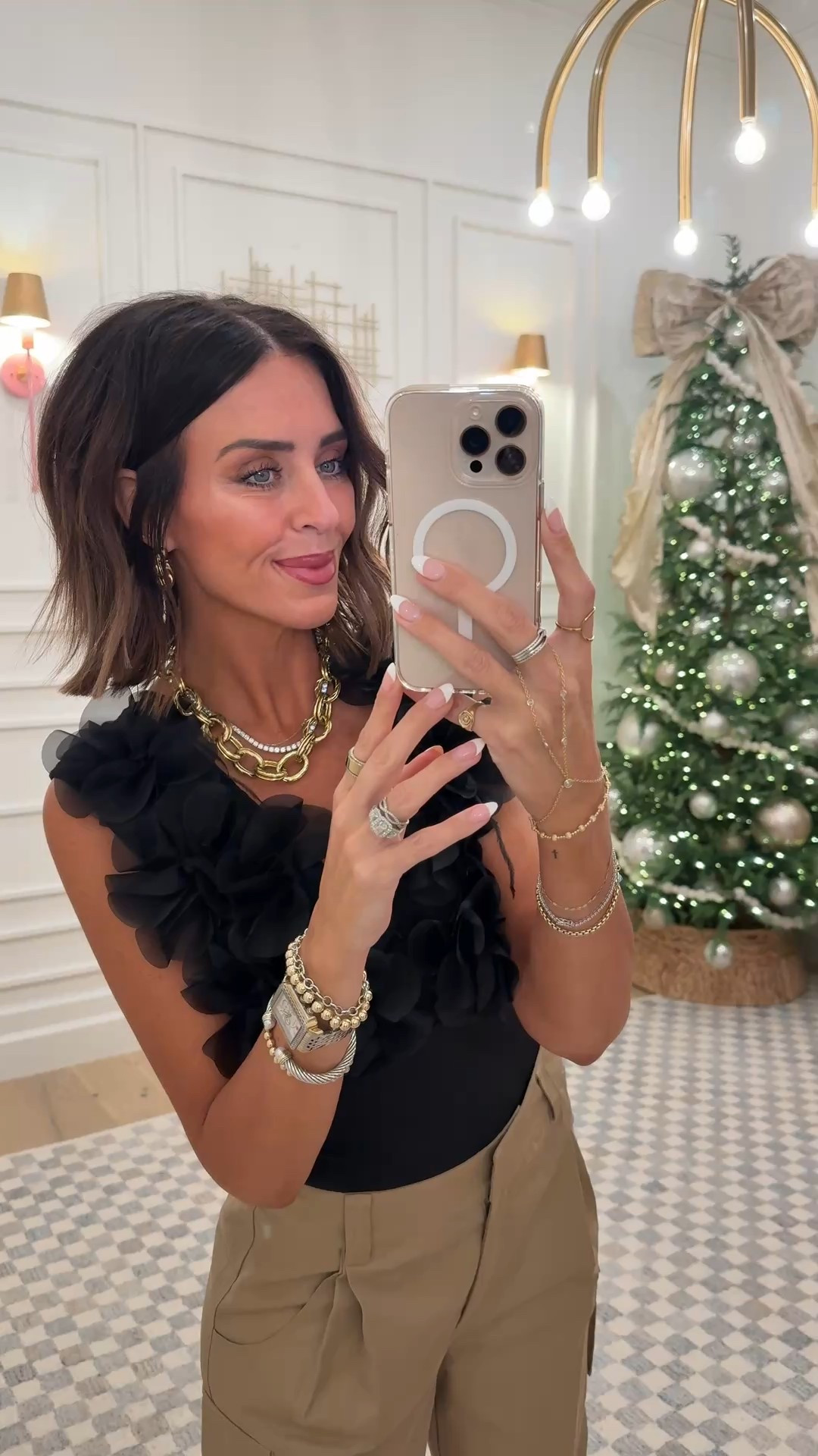 Statement black bodysuit - size S
Structured cargo pants - size M


#LTKFindsUnder100 #LTKFindsUnder50 #LTKOver40