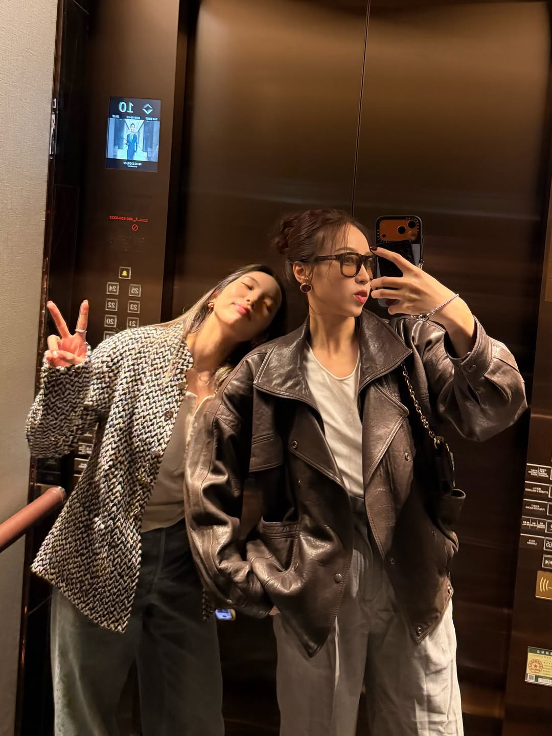 Mirror check 🥂 

 #LTKFashionMonth #LTKstyletip #LTKjeans