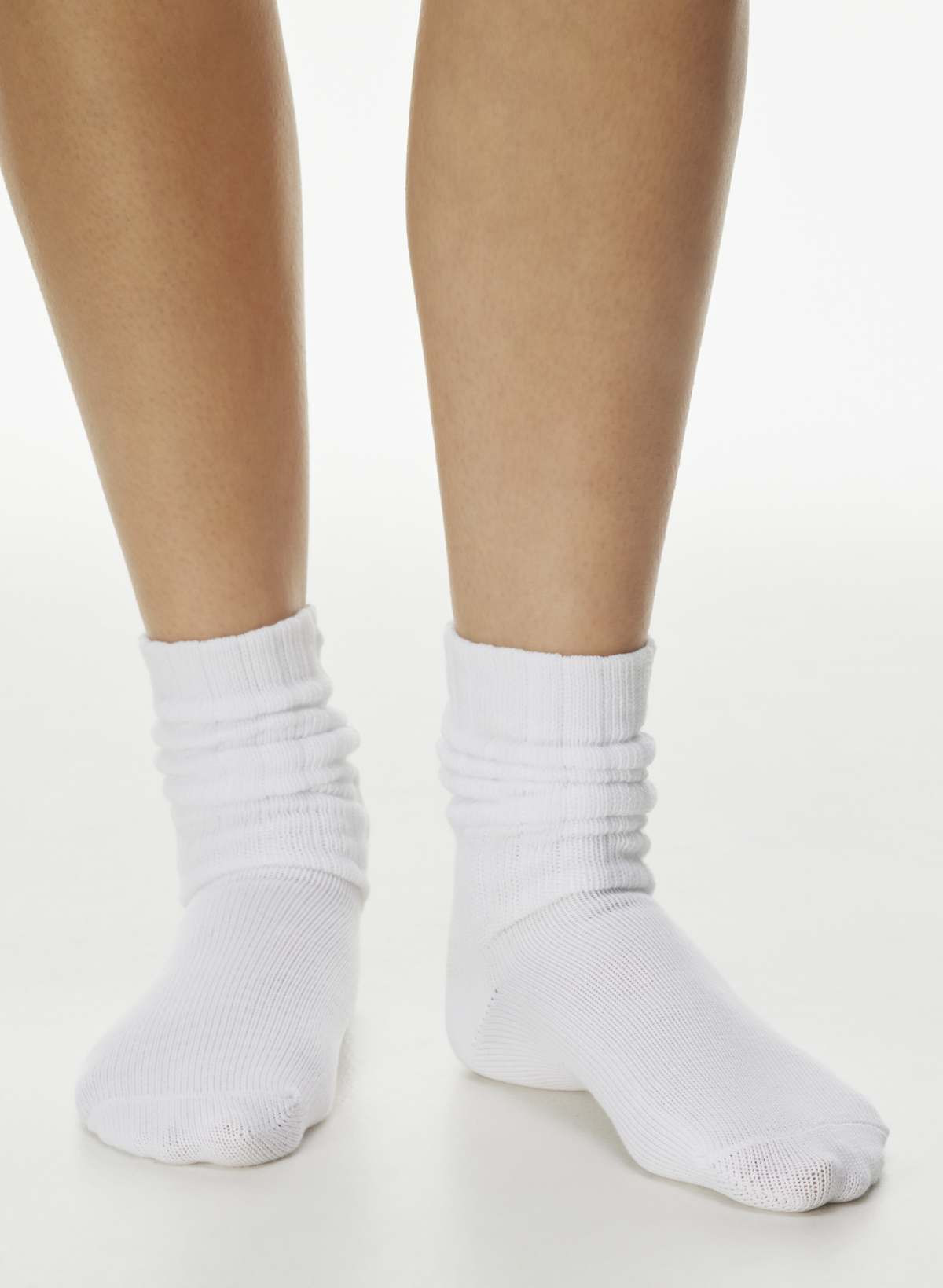 Tna Best-Ever Slouchy Ankle Socks in White | XS/Small | Cotton/Nylon/Polyester | Aritzia