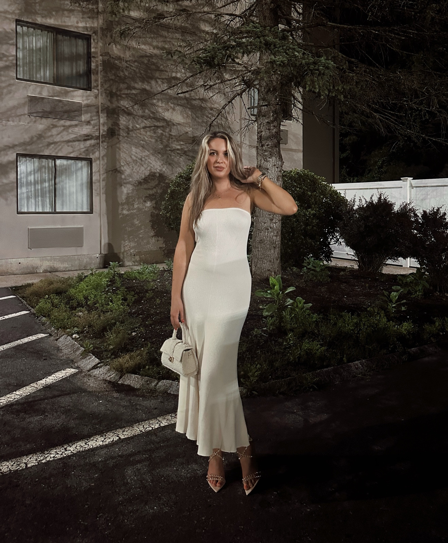 When a perfect summer outfit comes to mind 🖤 weddingguest whitedress 4th of July 

#LTKwedding #LTKstyletip #LTKSeasonal