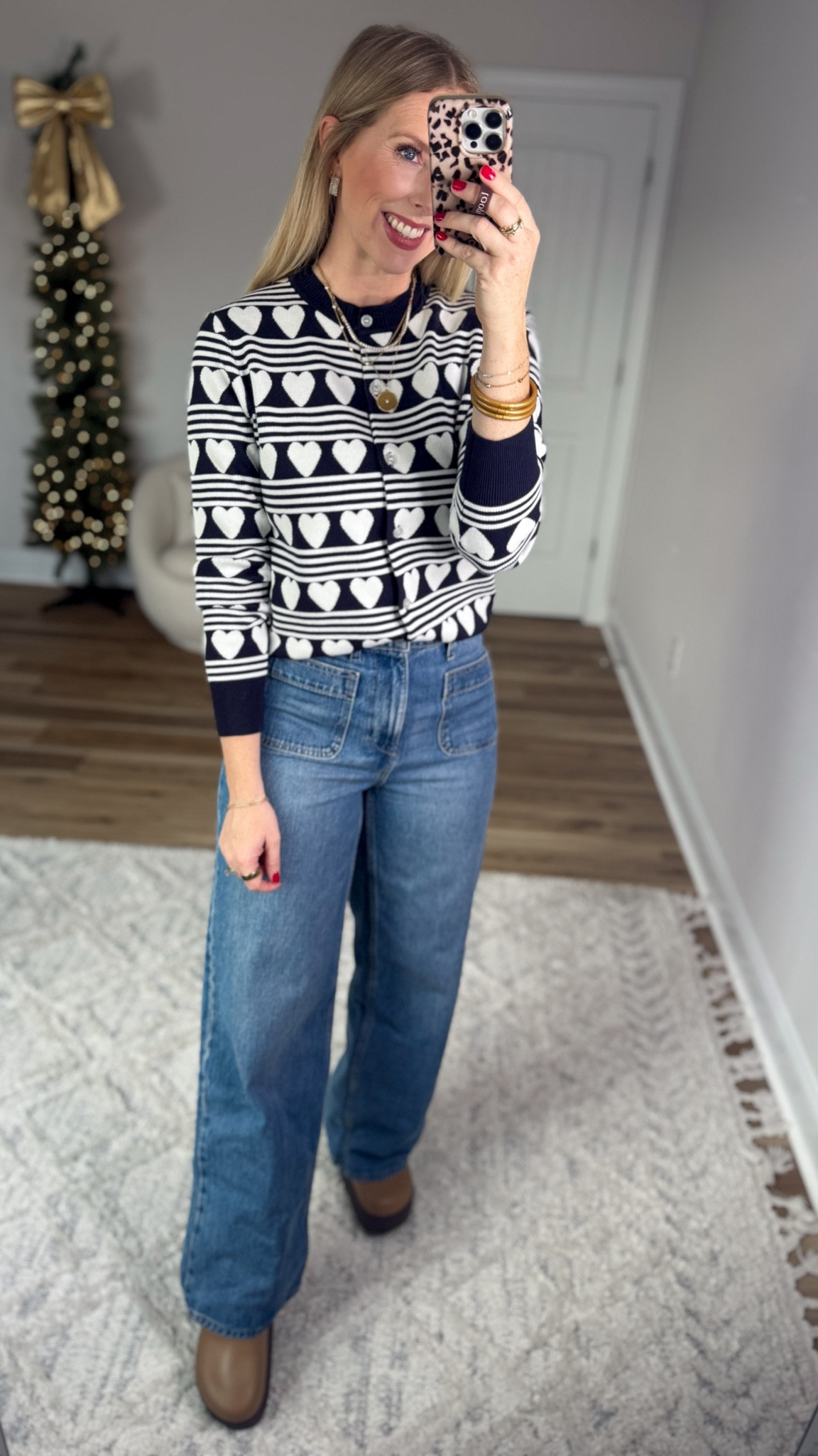 Weekend Walmart Wins Try-On
Heart + striped cardigan- small
Patch pocket jeans- 4

#LTKootd #LTKHoliday #LTKFindsUnder50