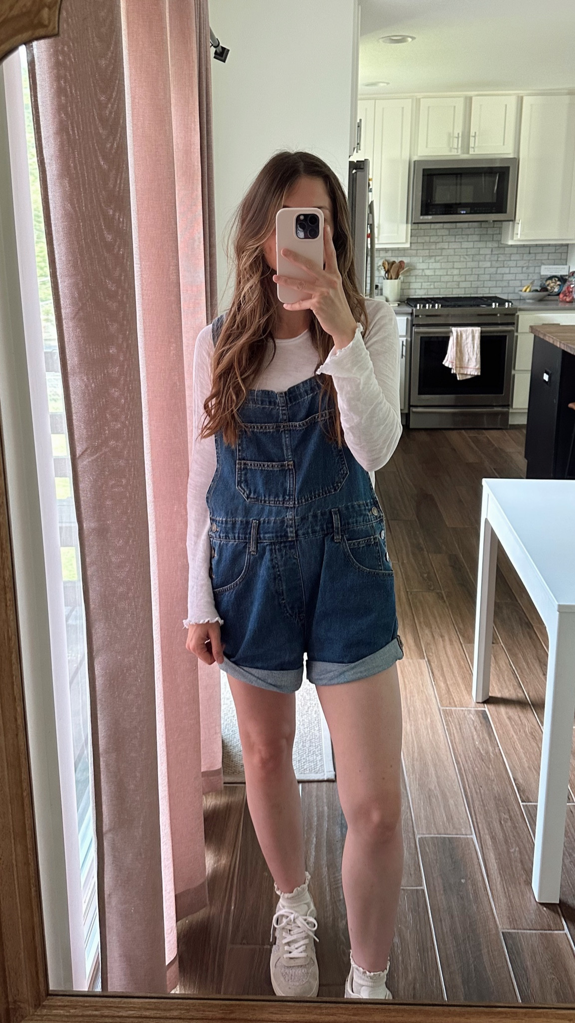 wearing a small in top and shortalls 

Summer outfit, summer to fall, mom outfit 

#LTKFindsUnder100 #LTKSeasonal