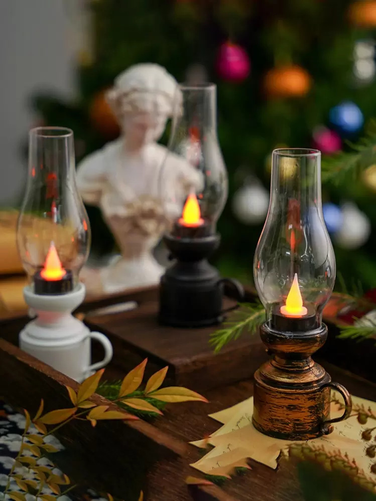 Vintage Christmas Electronic Kerosene Lamp Table Decoration With Glowing Effect And Halloween Oil... | SHEIN