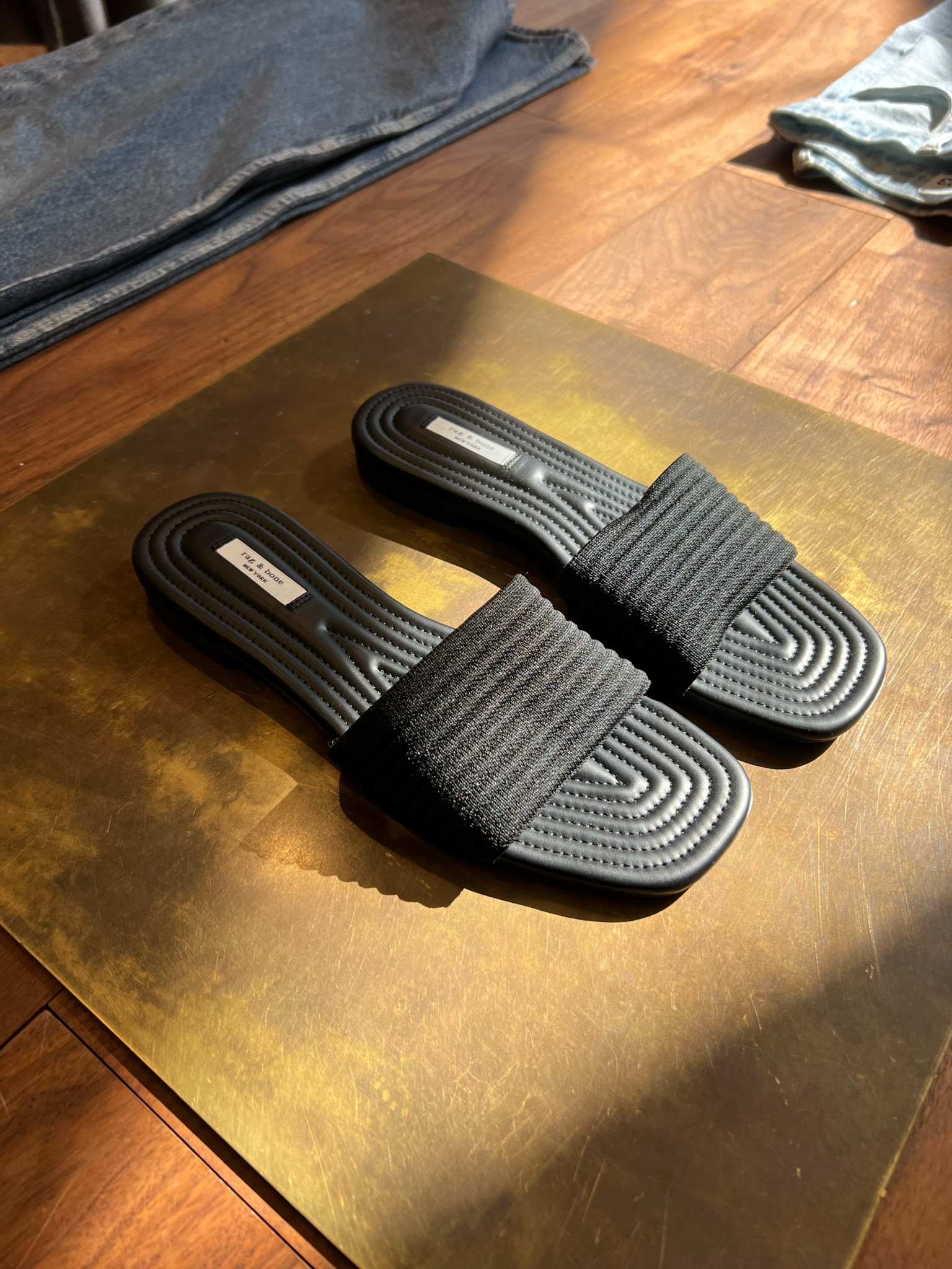 Under $200, perfect for vacation and easy summer outfits 🖤

#LTKstyletip #LTKSeasonal #LTKshoecrush