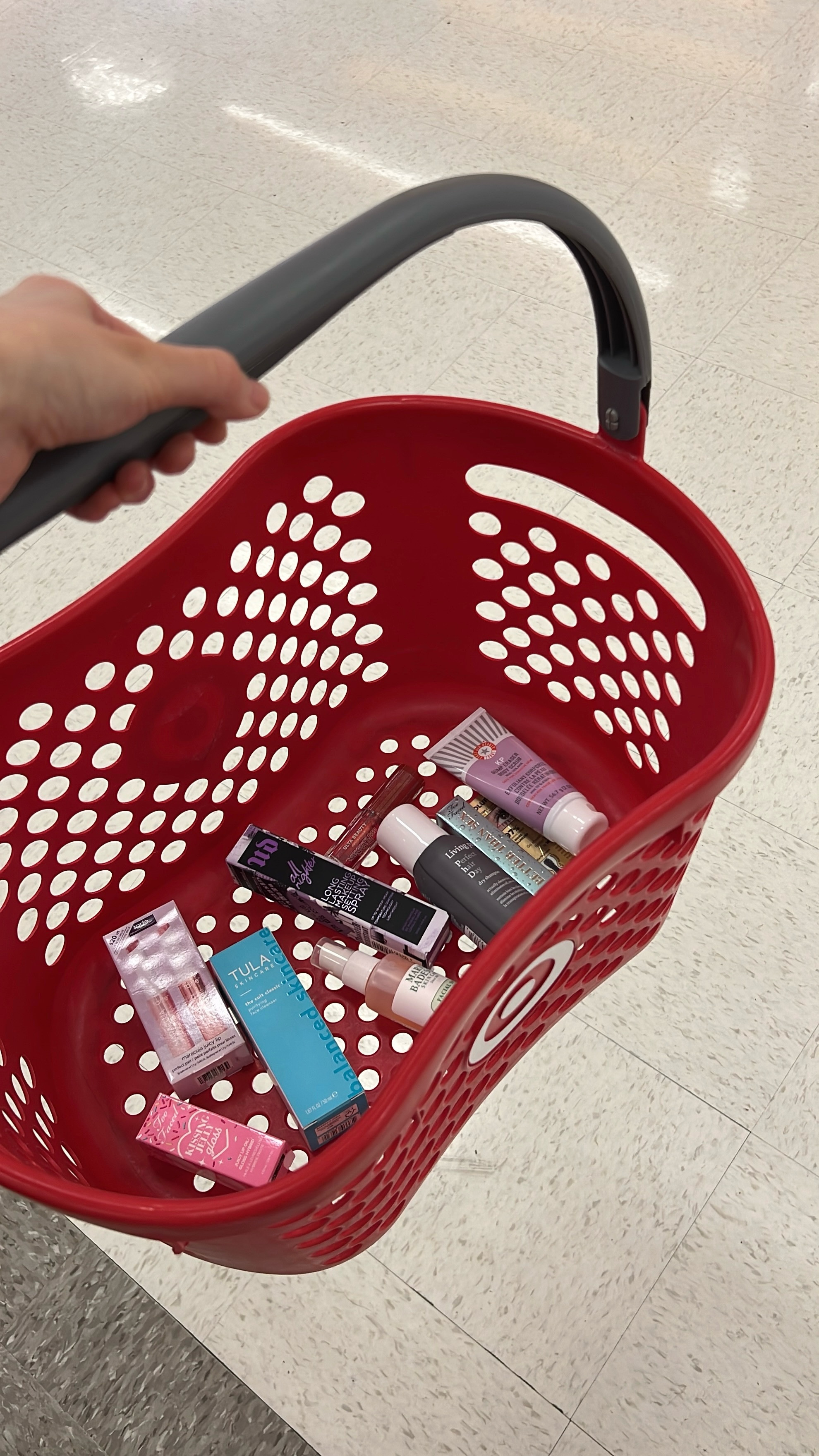 Travel season ready with these minis from @ultabeauty at @target - all $20 and under! 🤩☀️🏝️ 

#ad #TargetPartner, #target #targetstyle #ultabeautyattarget #ultabeauty

#LTKTravel #LTKBeauty #LTKWatchNow