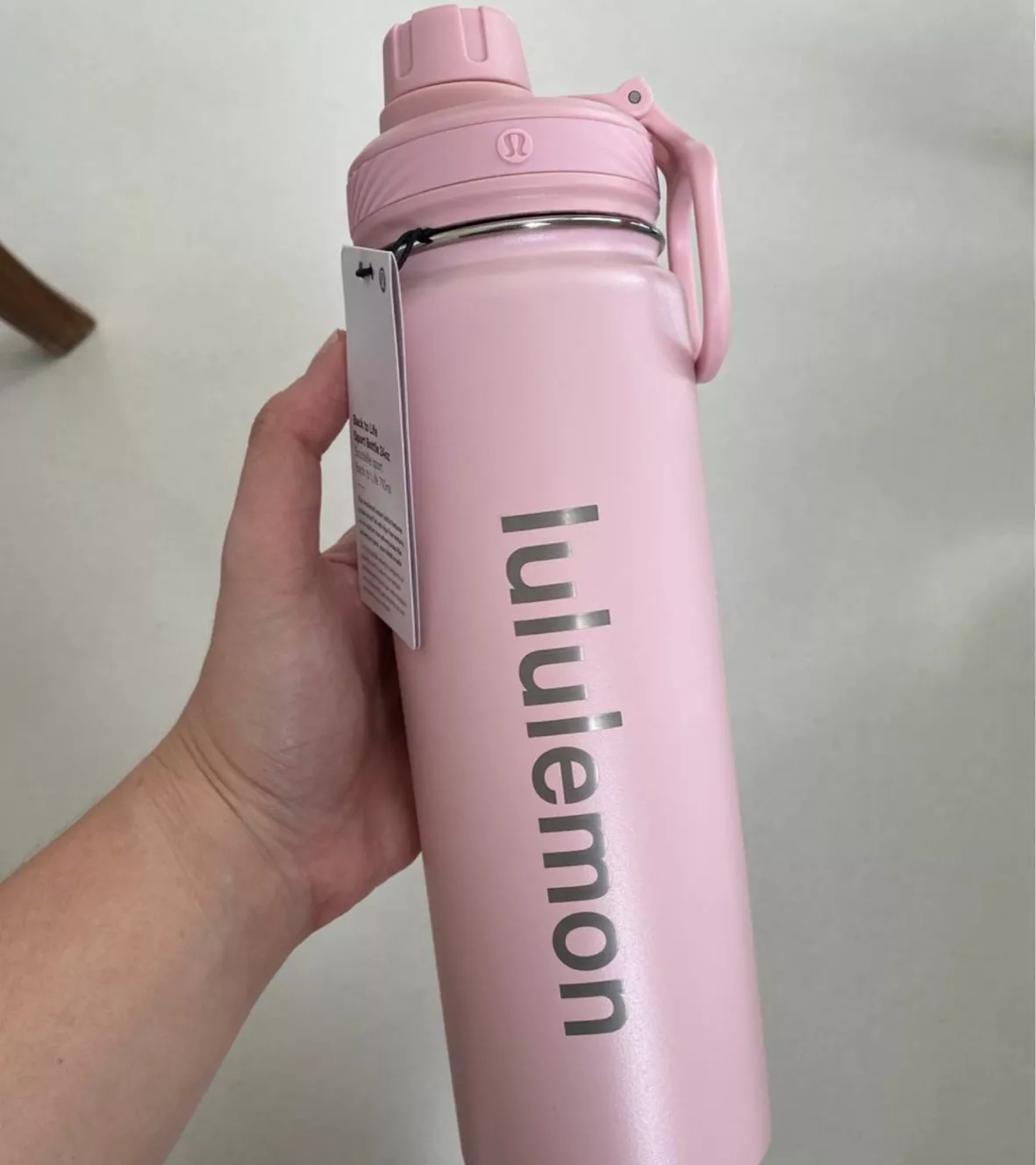 pink and white lululemon water bottle💗🤍 •only used - Depop