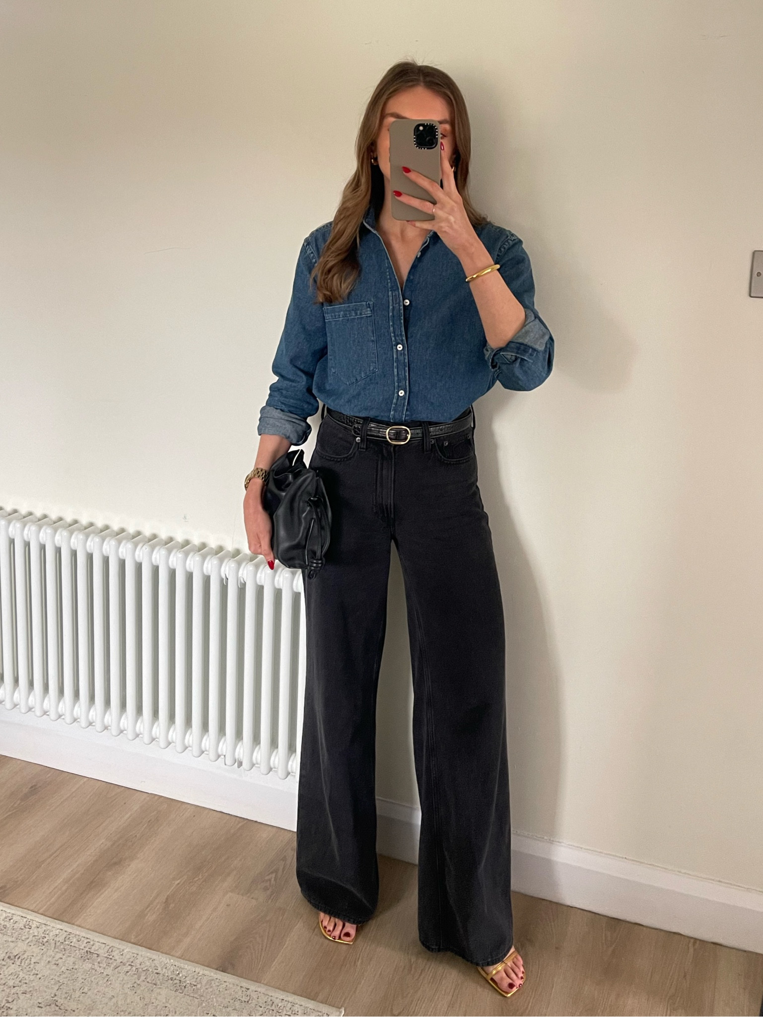 Denim Shirt styling

Size 12 in the With Nothing Underneath ‘the classic’ denim shirt in ‘blue’
25 Long in the Abercrombie wide leg jeans 
I’m 5ft 6
Topshop gold heels
Loewe mini flamenco bag 


Wardrobe staples, capsule wardrobe, denim shirt, wide leg jeans, outfit inspiration,  double denim, evening outfit, date night outfit

#LTKstyletip #LTKuk #LTKeurope