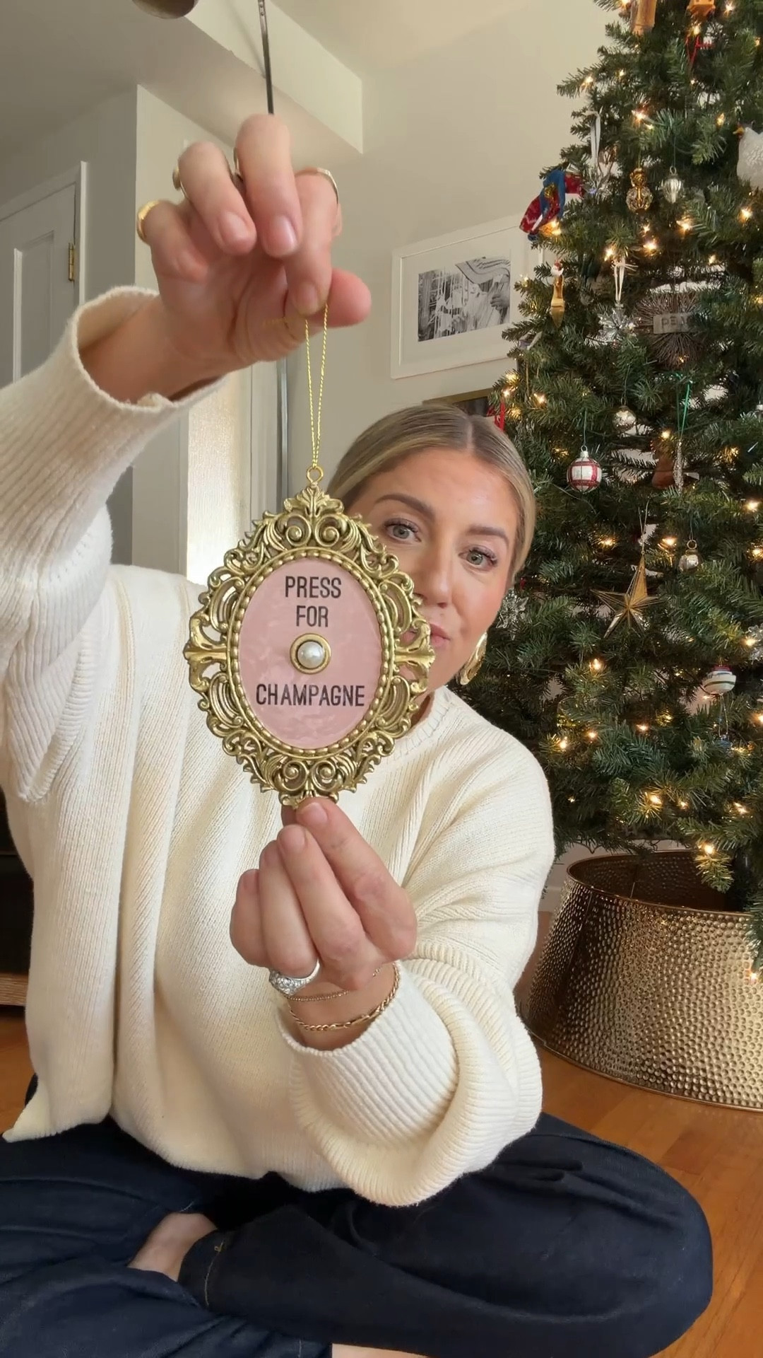 Stylish gifts that will arrive before Christmas 🎁✨

#LTKHoliday #LTKSaleAlert #LTKGiftGuide