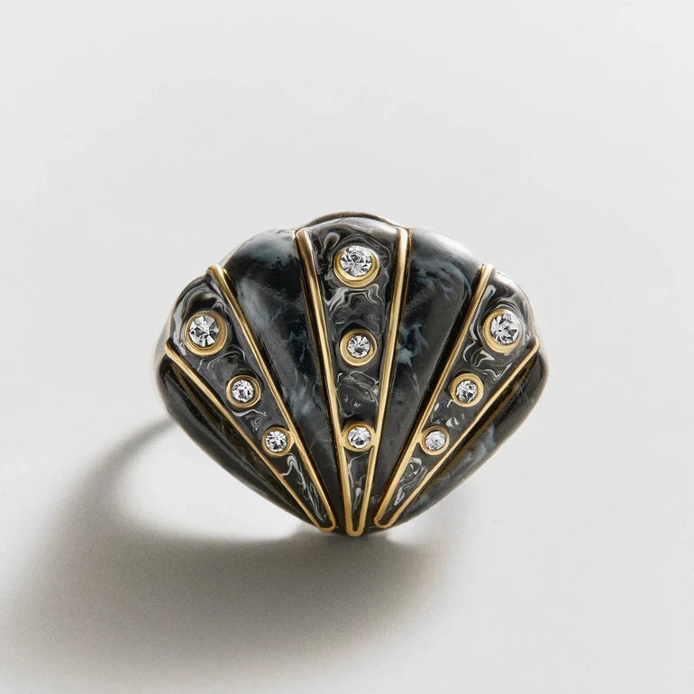 Nikki Shell Statement Ring - Black | BaubleBar