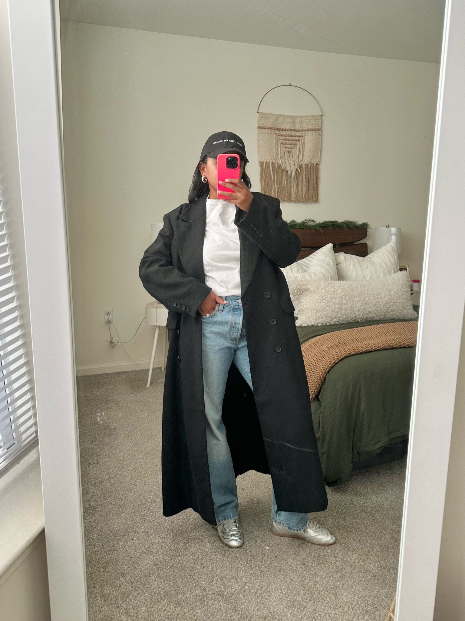 Coat: last year’s H&M but linked an identical version from this yearr
Jeans: sized up to size 27 for baggy fit 
Sneakers: size down one

#LTKFindsUnder100 #LTKStyleTip #LTKSeasonal