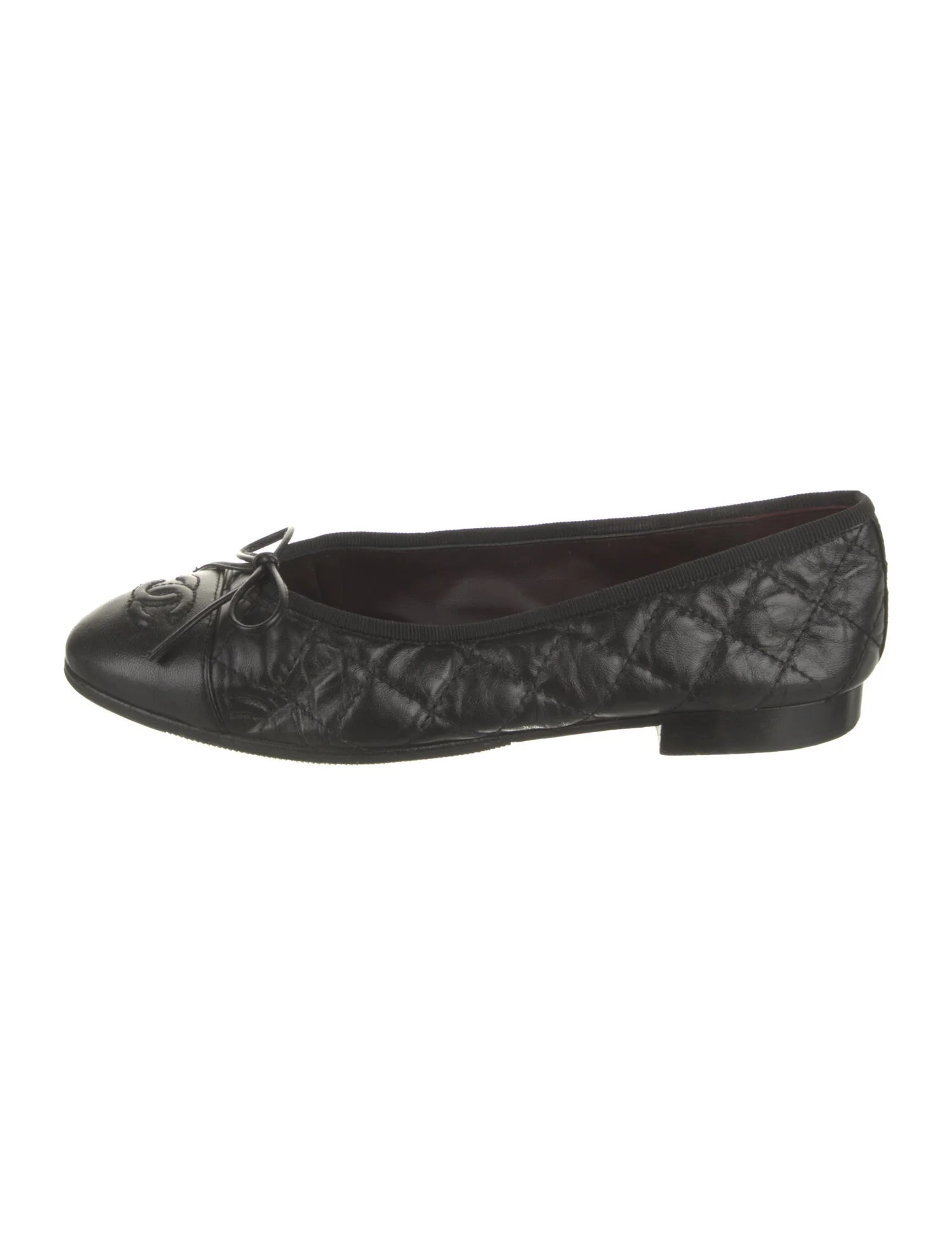 Interlocking CC Logo Leather Ballet Flats | The RealReal