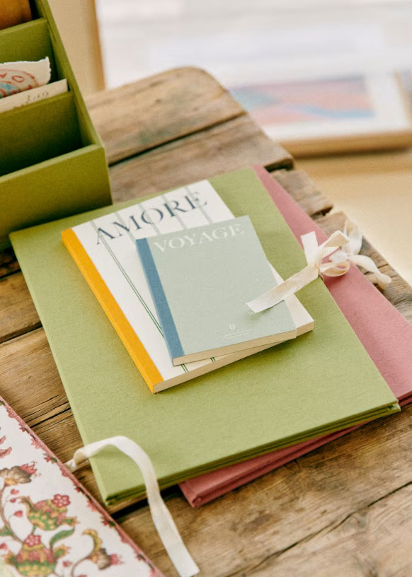 Document holder | Sezane Paris