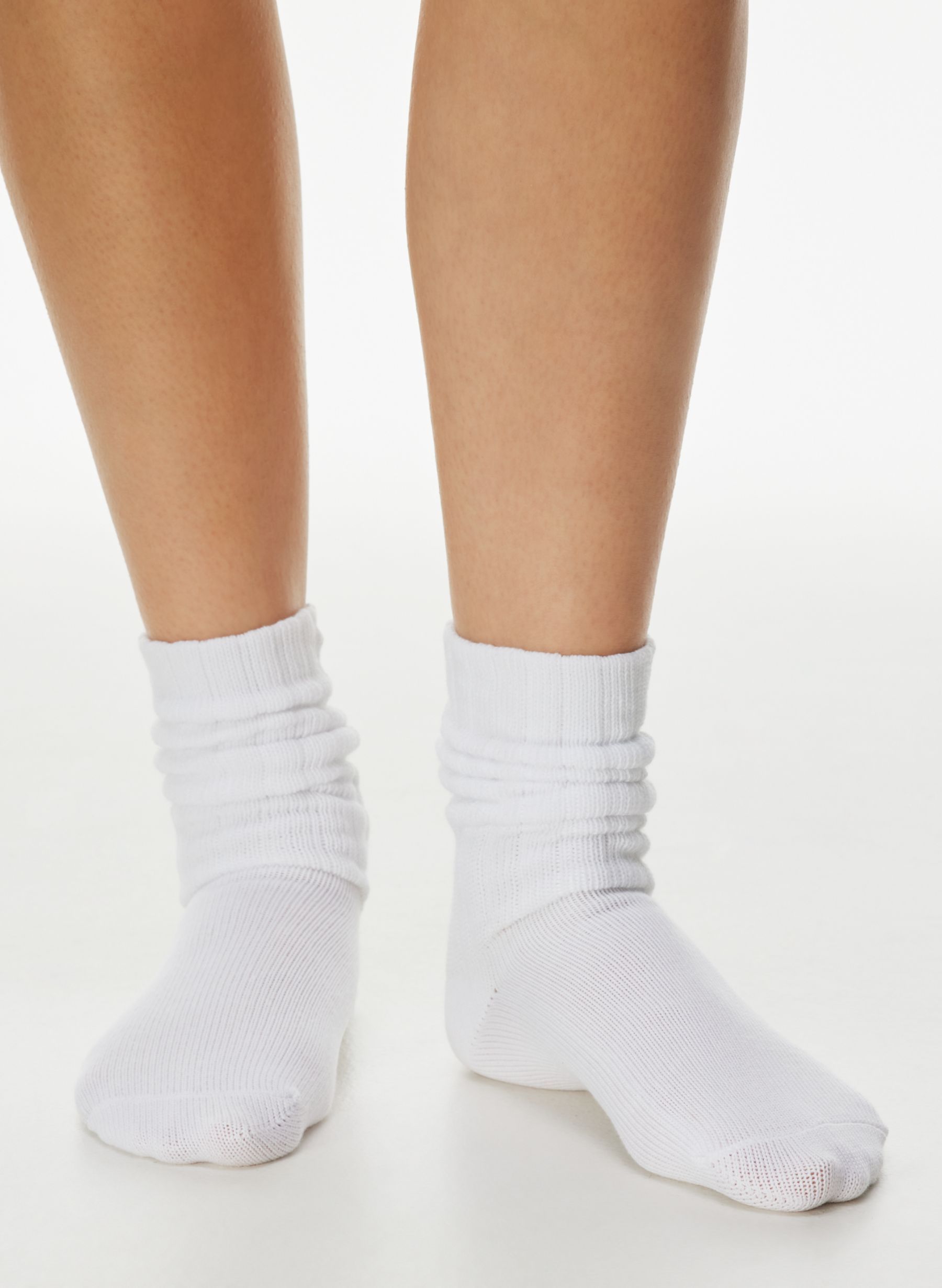 BEST-EVER SLOUCHY ANKLE SOCK | Aritzia