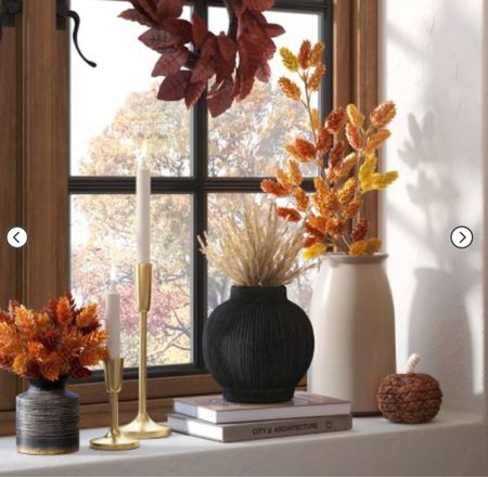 Fall home decor

Fall wreath / fall floral arrangement / gold taper candle holder / fall stems / target / target home / threshold / affordable fall decor / black vase / pumpkin decor / 

#LTKhome #LTKstyletip #LTKSeasonal