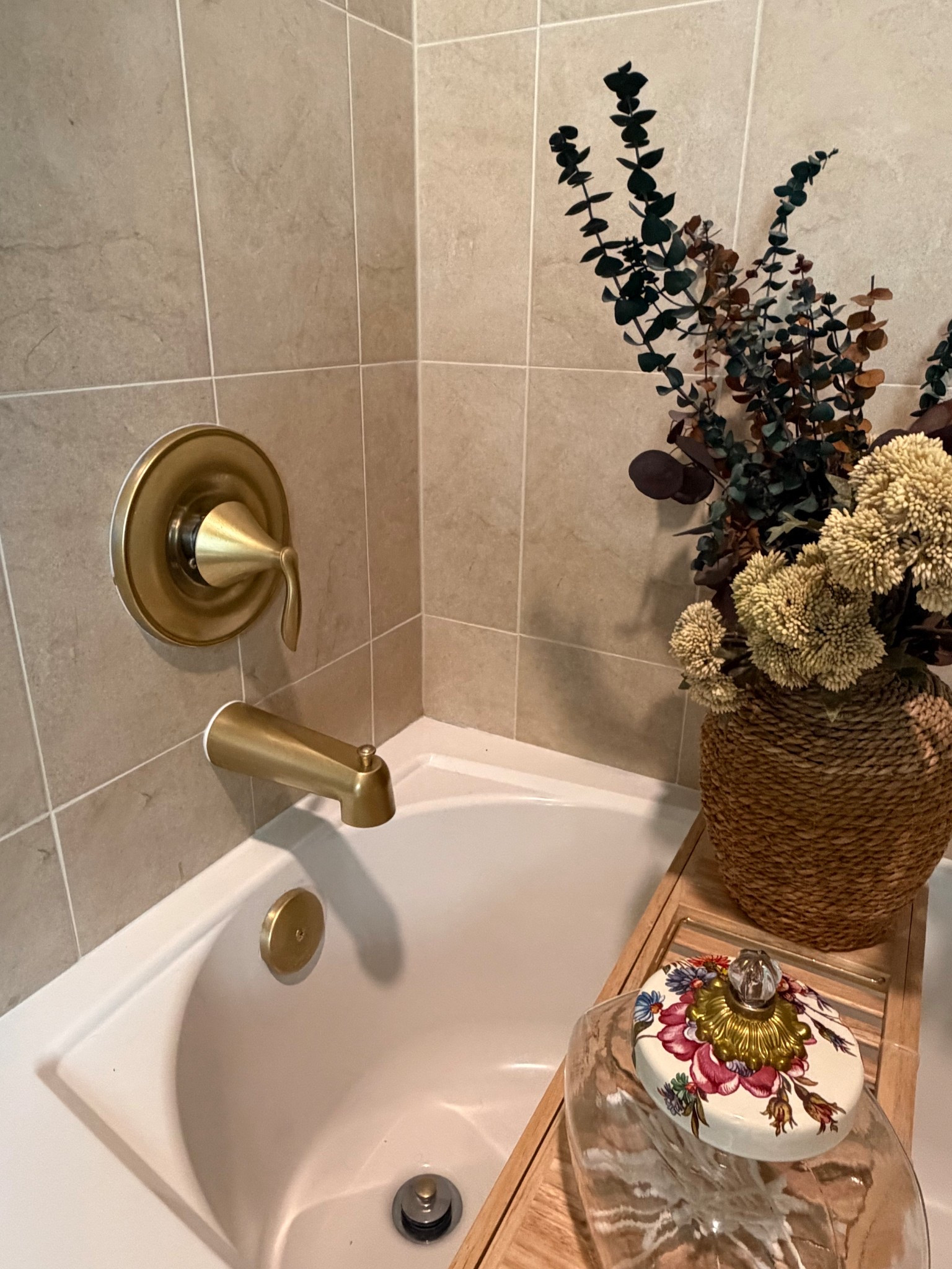 Everything you need for the perfect DIY 

Prep the area, grab the paint, paint away! Then spray with the acyrilic sealer spray! 

#LTKHome #LTKselfcare #LTKdayinmylife