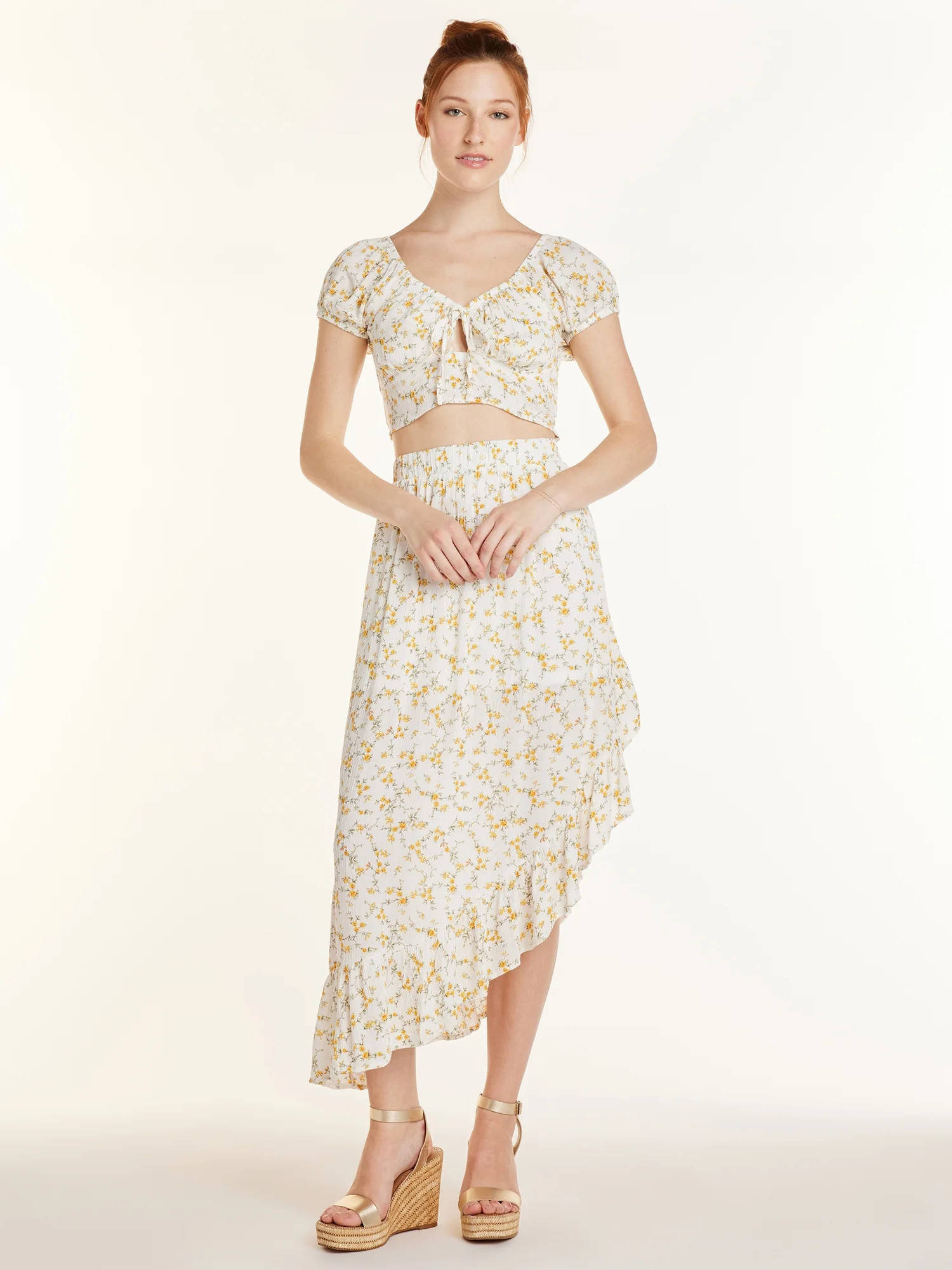 No Boundaries Juniors’ Floral Top and Skirt Set, 2-Piece, Sizes XS-XXXL | Walmart (US)