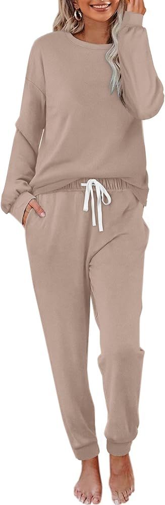 FAVALIVE Two Piece Outfits for Women Lounge Sets Balloon Sleeve Sweatshirt Sweatpants Sweatsuits ... | Amazon (US)