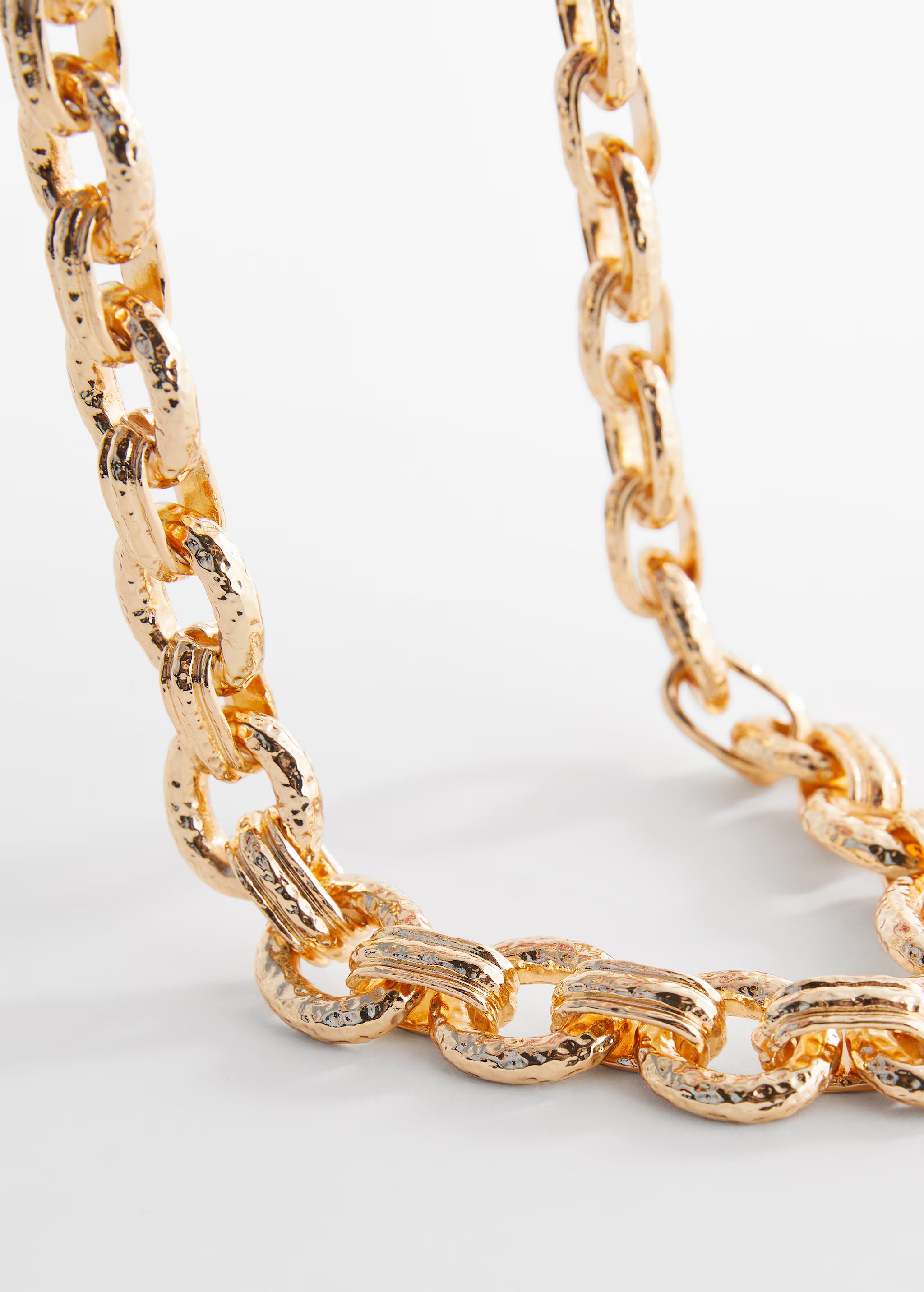 Textured chain necklace - Woman | MANGO USA | MANGO (US)