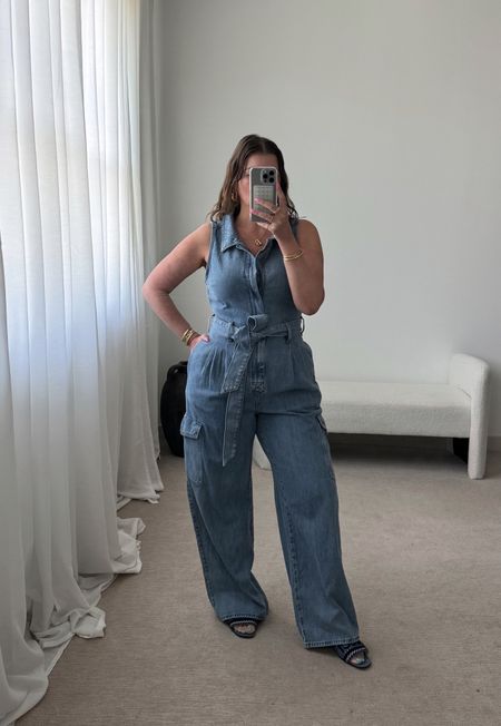 I sized up one in this denim jumpsuit

#LTKfindsunder50