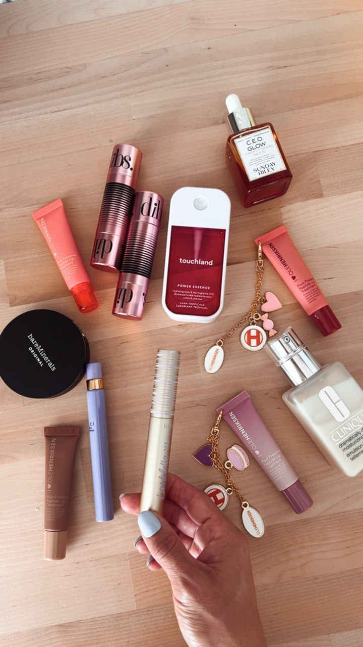 Ulta beauty deals, beauty finds, Touchland, Gucci perfume, BareMinerals, Ole Henriksen lip oils, beauty finds,

#LTKSaleAlert #LTKSeasonal #LTKBeauty