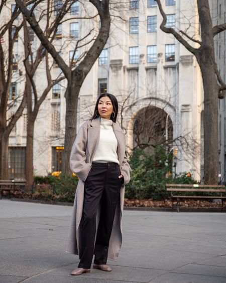 Winter city strolling @darling 🤍🌿🫰🏼
code SUZANNES for 15% off your order! 
#thatsdarling #darlingsociety #shesdarling #businesscasual #winterfashion #outfitinspo 



#LTKworkwear #LTKSeasonal #LTKover40